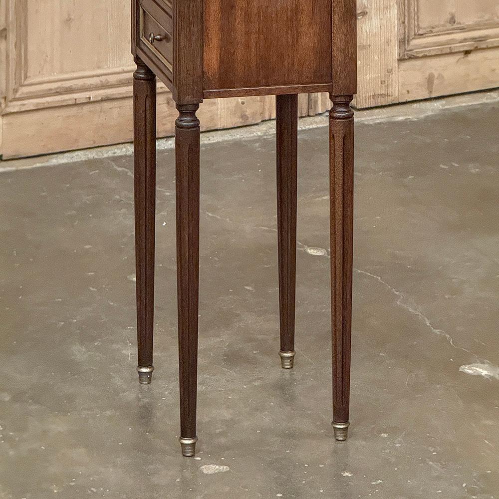 Antique French Directoire Mahogany End Table with Carrara Marble For Sale 6