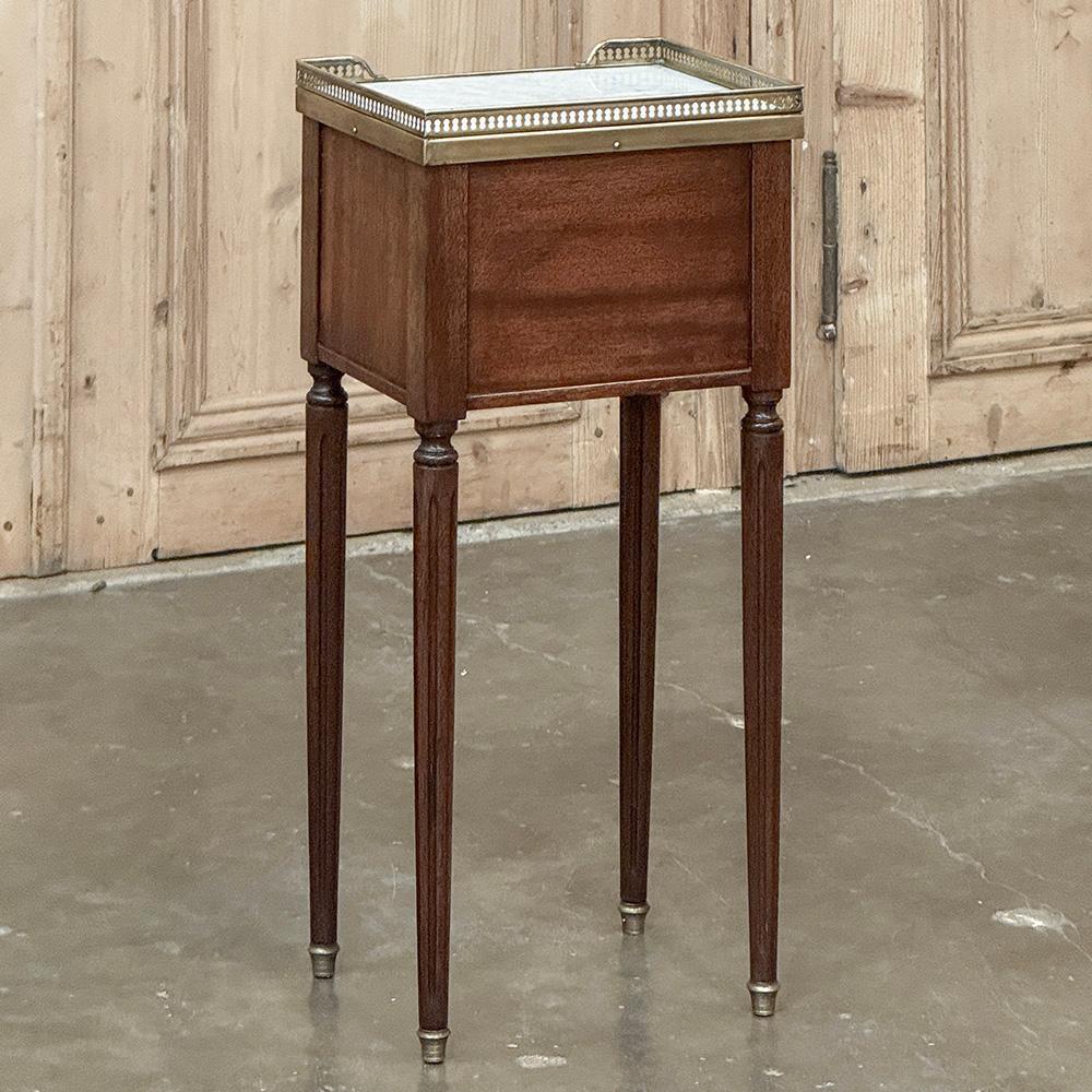 Antique French Directoire Mahogany End Table with Carrara Marble For Sale 9
