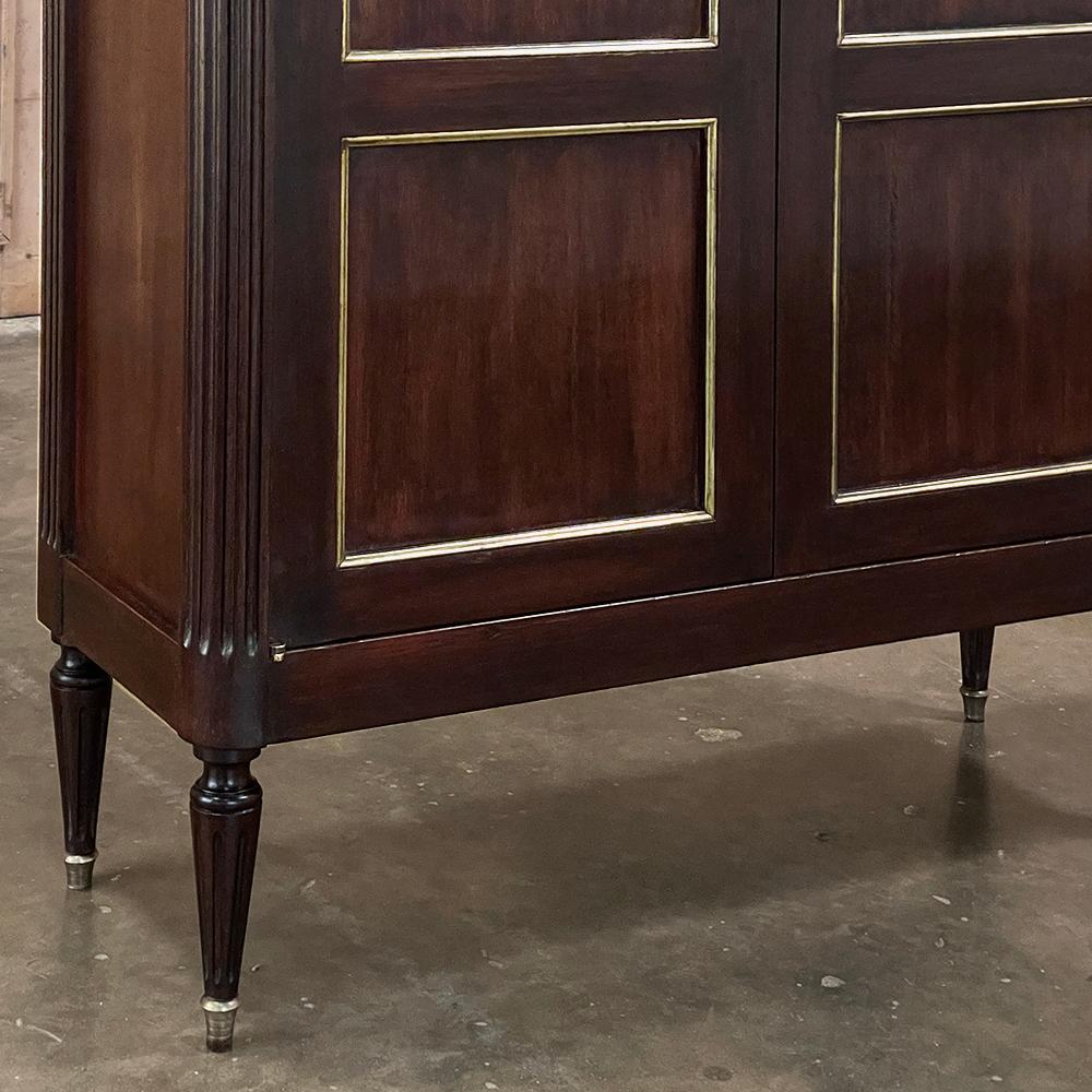 Antique French Directoire Mahogany Petite Cabinet with Carrara Marble Top For Sale 7