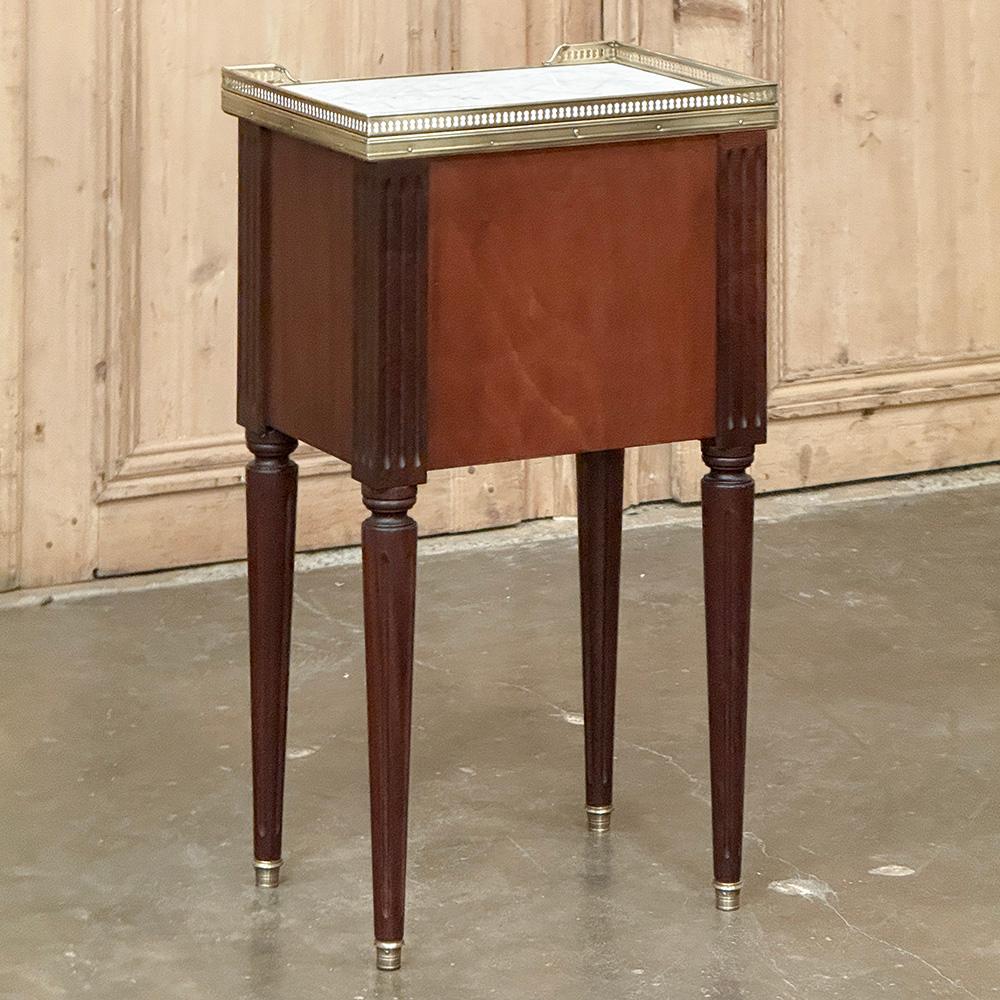 Antique French Directoire Neoclassical End Table with Carrara Marble For Sale 9