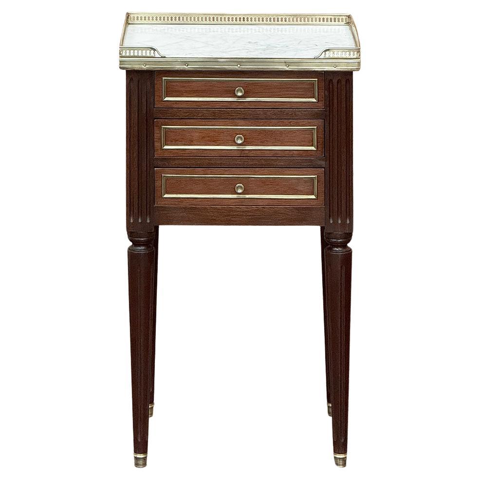 Antique French Directoire Neoclassical End Table with Carrara Marble For Sale
