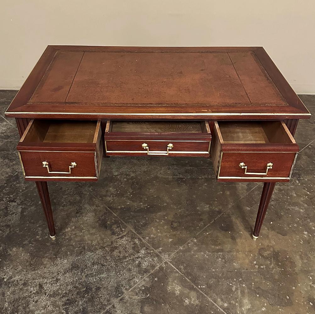 Antique French Directoire Neoclassical Mahogany Leather Top Desk For Sale 1
