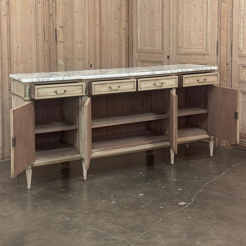 Antique French Directoire Buffet rayado con tapa de mármol de Carrara en venta 4