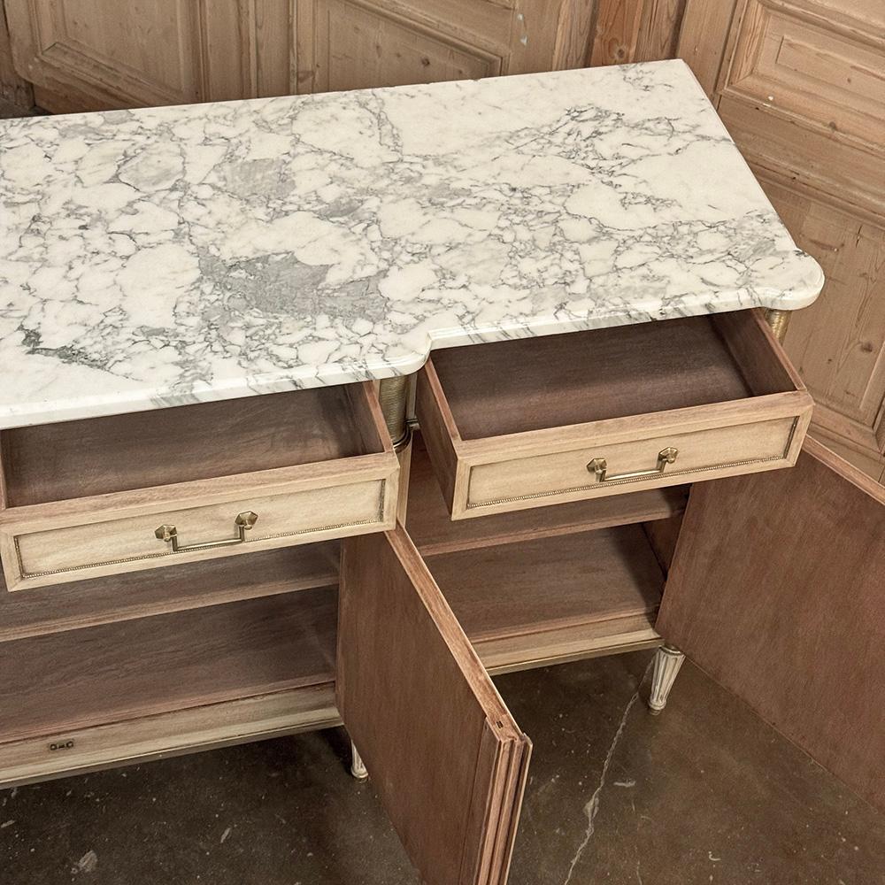 Antique French Directoire Buffet rayado con tapa de mármol de Carrara en venta 11