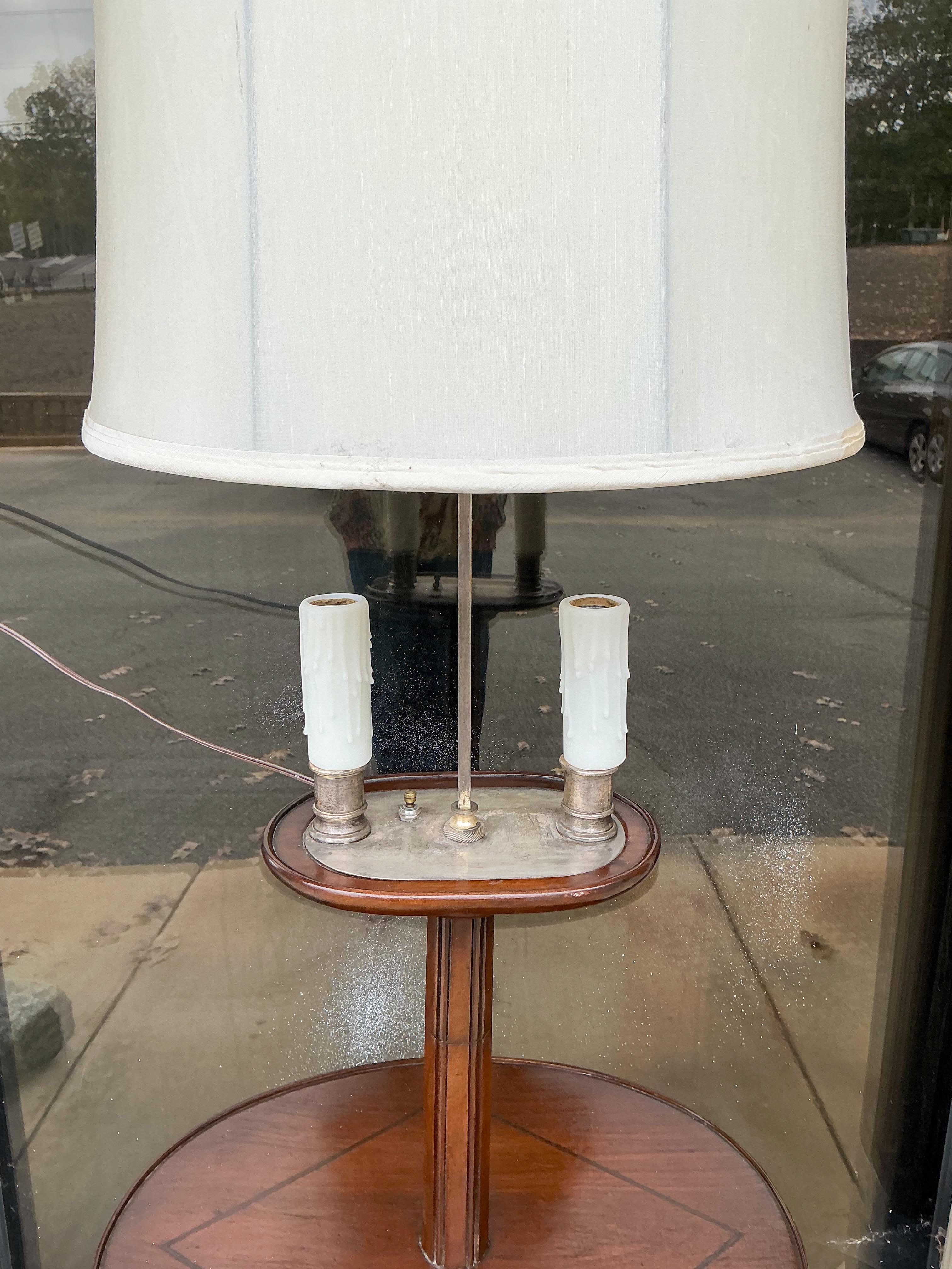 Métal Antique French Directoire Style Floor Lamp W/ Table And Candelabra en vente