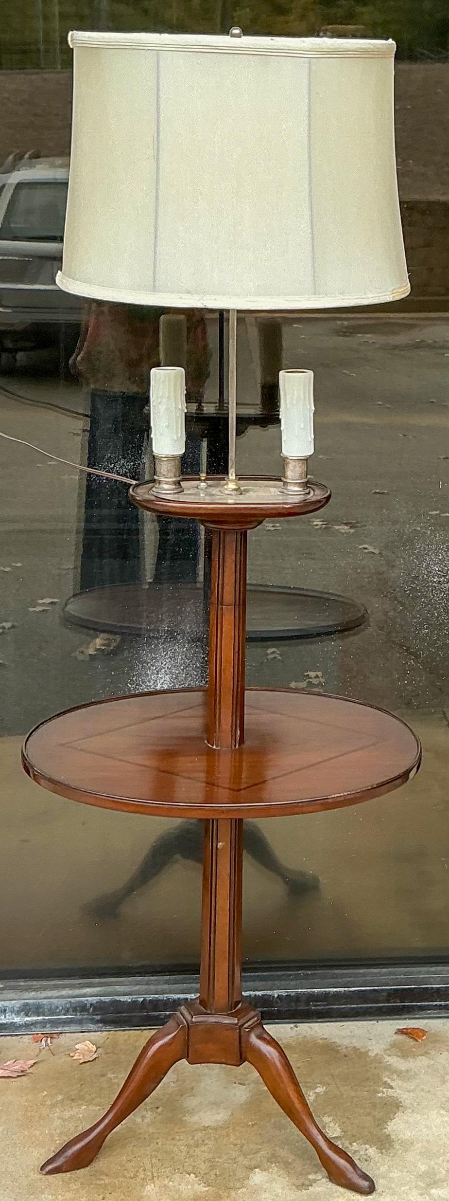 Antique French Directoire Style Floor Lamp W/ Table And Candelabra en vente 1
