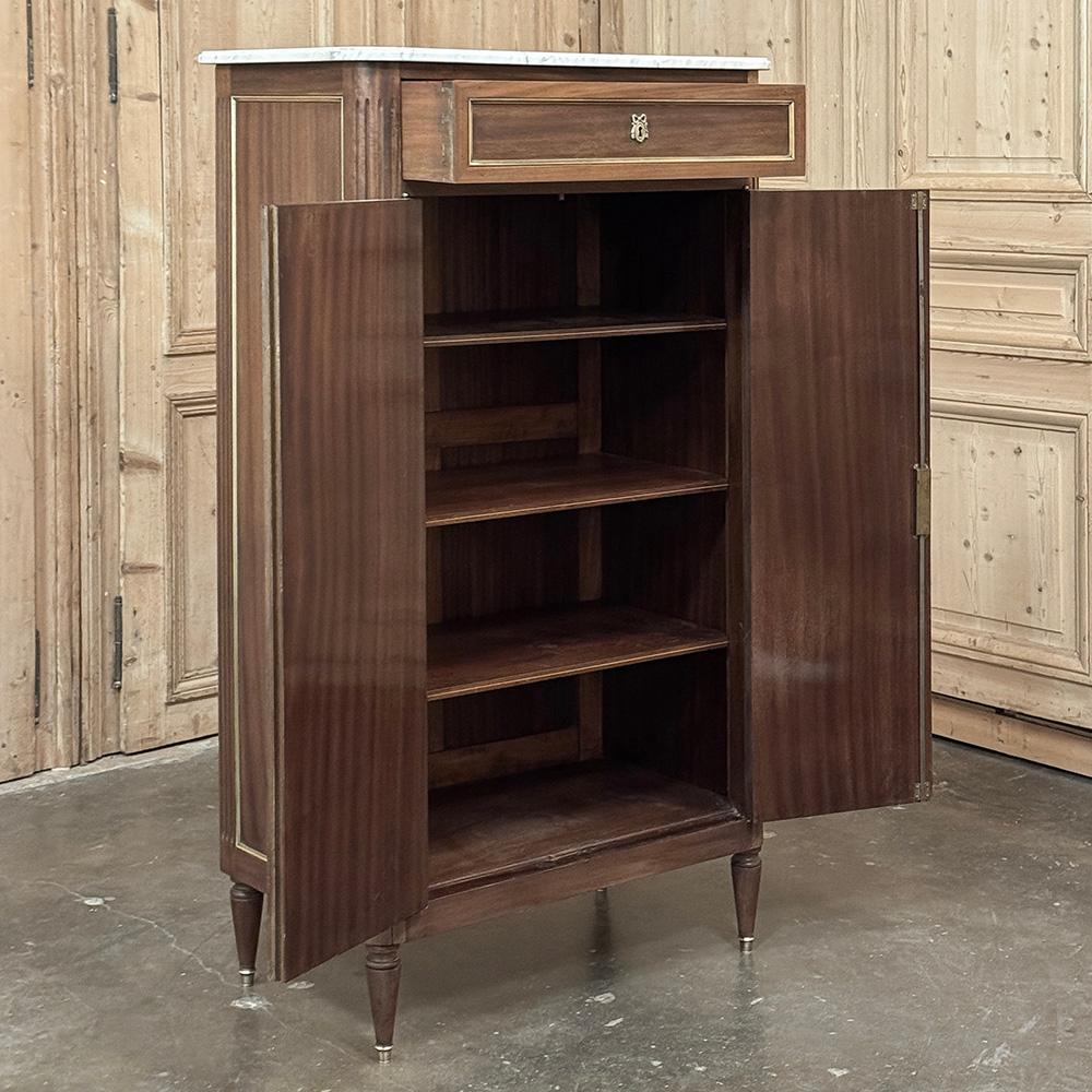 Antiguo Armario de Caoba Estilo Directoire Francés con Mármol de Carrara en venta 6