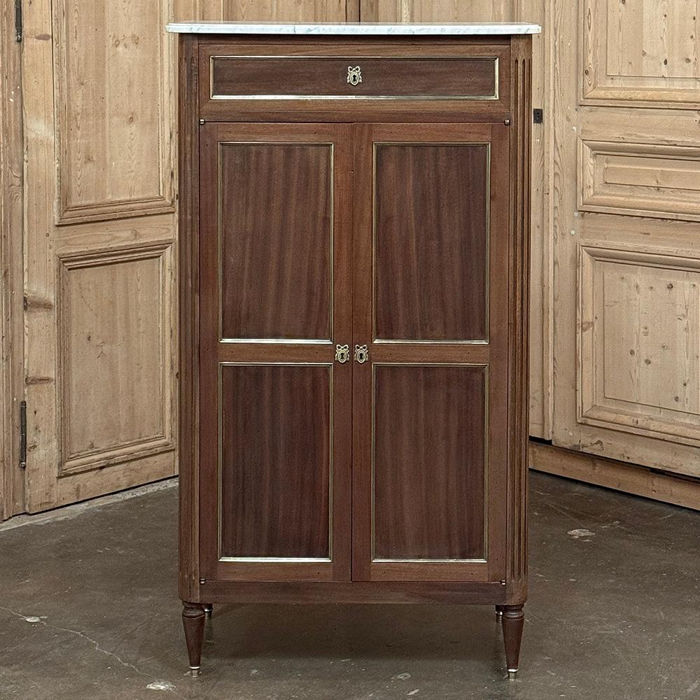 Antiguo Armario de Caoba Estilo Directoire Francés con Mármol de Carrara Hecho a mano en venta