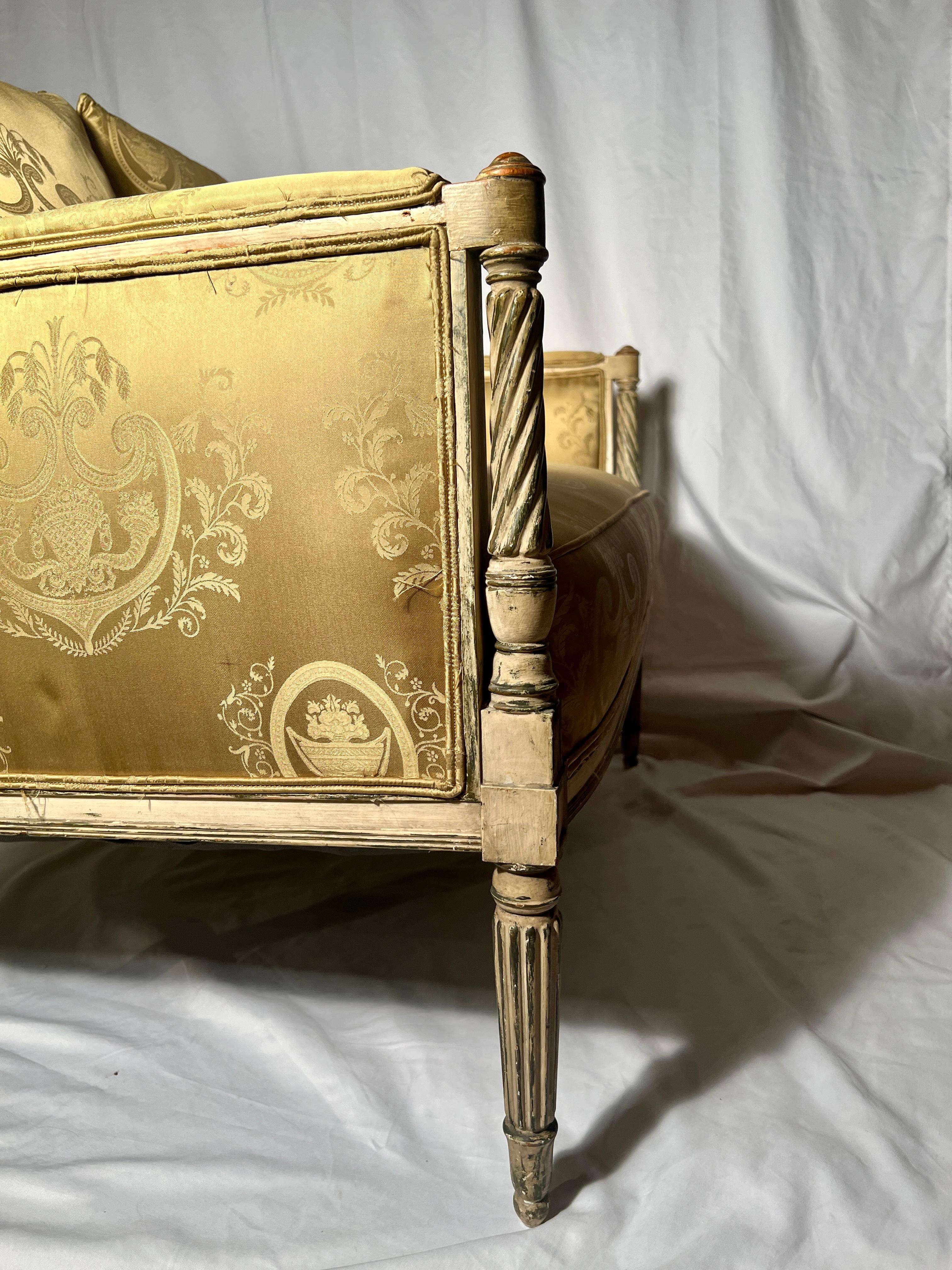 Antique French Directoire Style Painted Marquise Armchair, Circa 1870. In Good Condition In New Orleans, LA