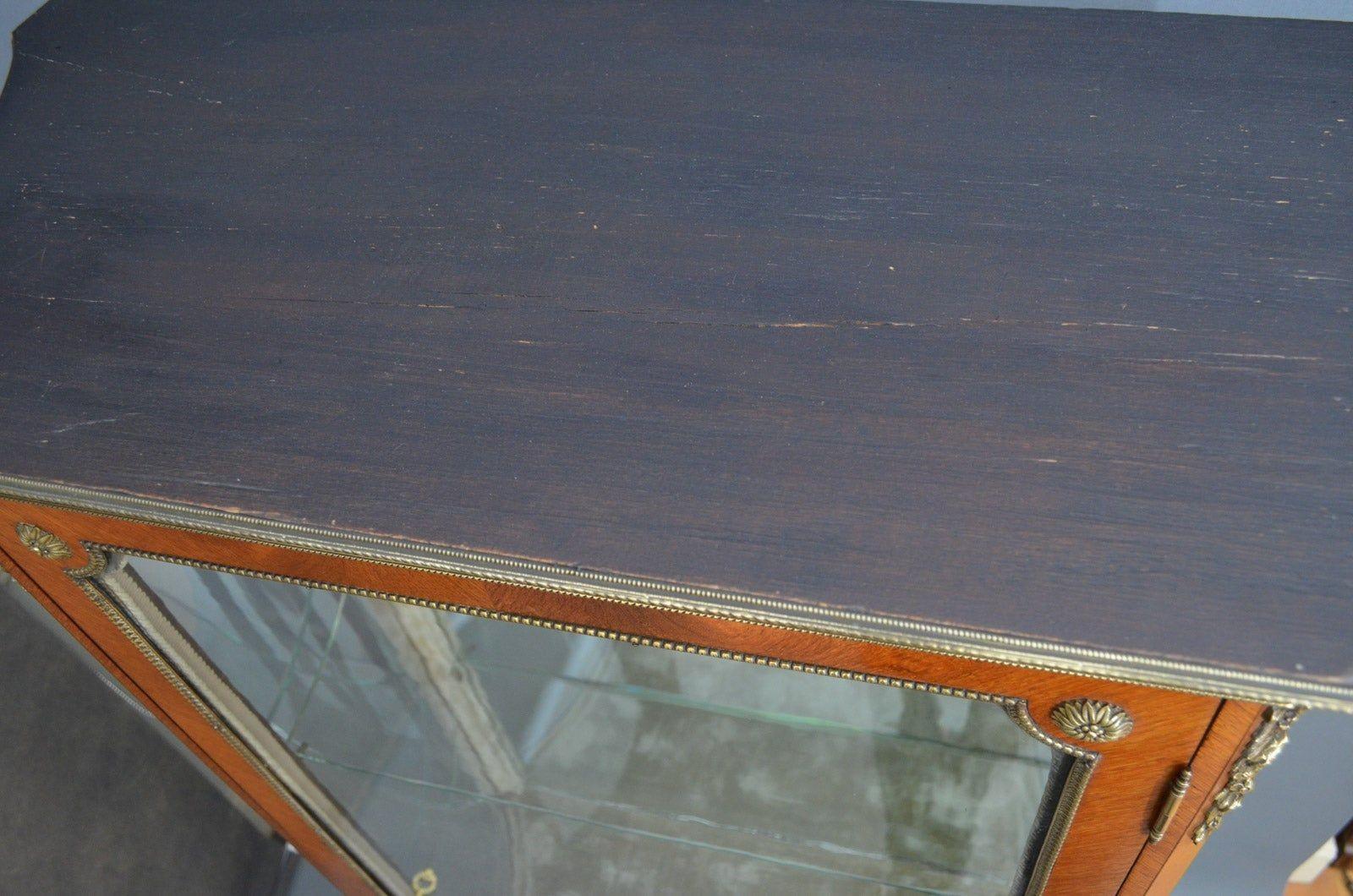 Antique French Display Cabinet in vendita 4