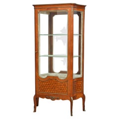 Vitrine française ancienne