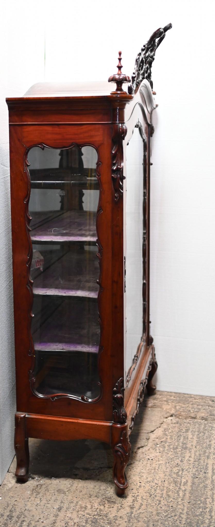 Antique French Display Cabinet Rustic Mahogany Vitrine 1840 in vendita 4