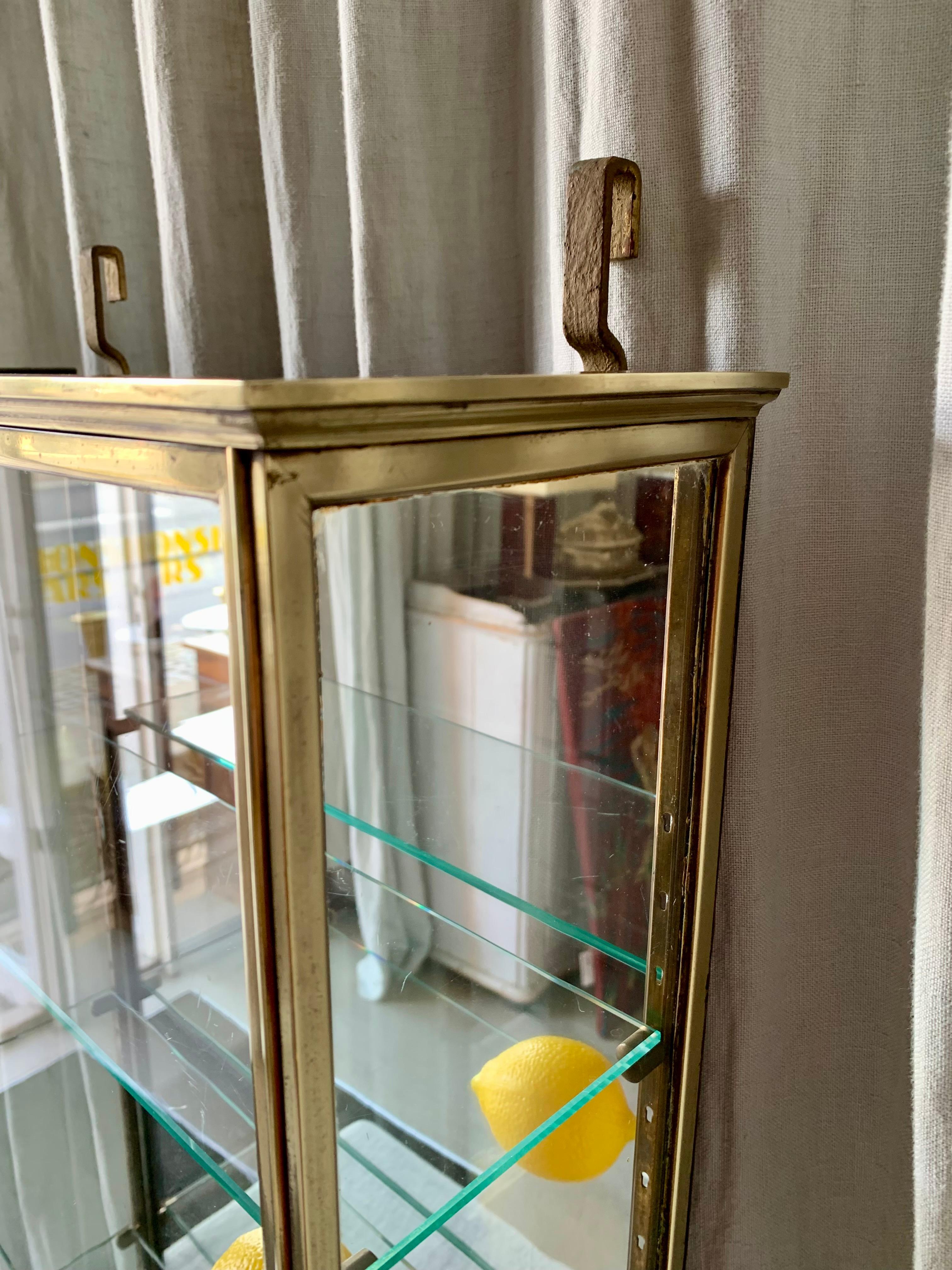 Antique French Display Cabinet - Vitrine In Good Condition For Sale In Hellerup, DK