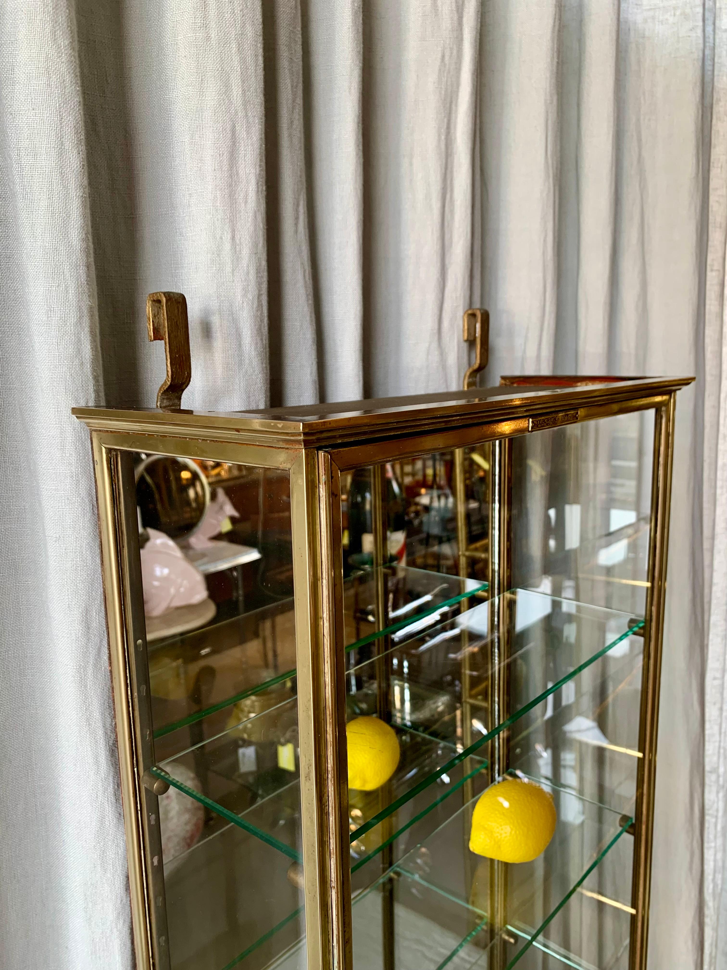 Antique French Display Cabinet - Vitrine For Sale 3