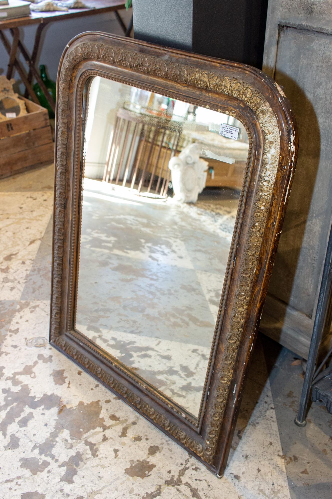 Early 20th Century Antique French Distressed Finish Louis Philippe Mirror with Floral Details