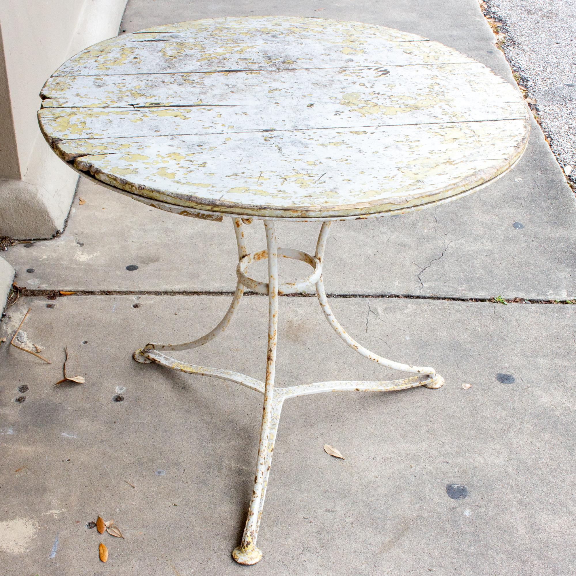 Antique French Distressed Iron and Painted Wood Garden Bistro Table 3