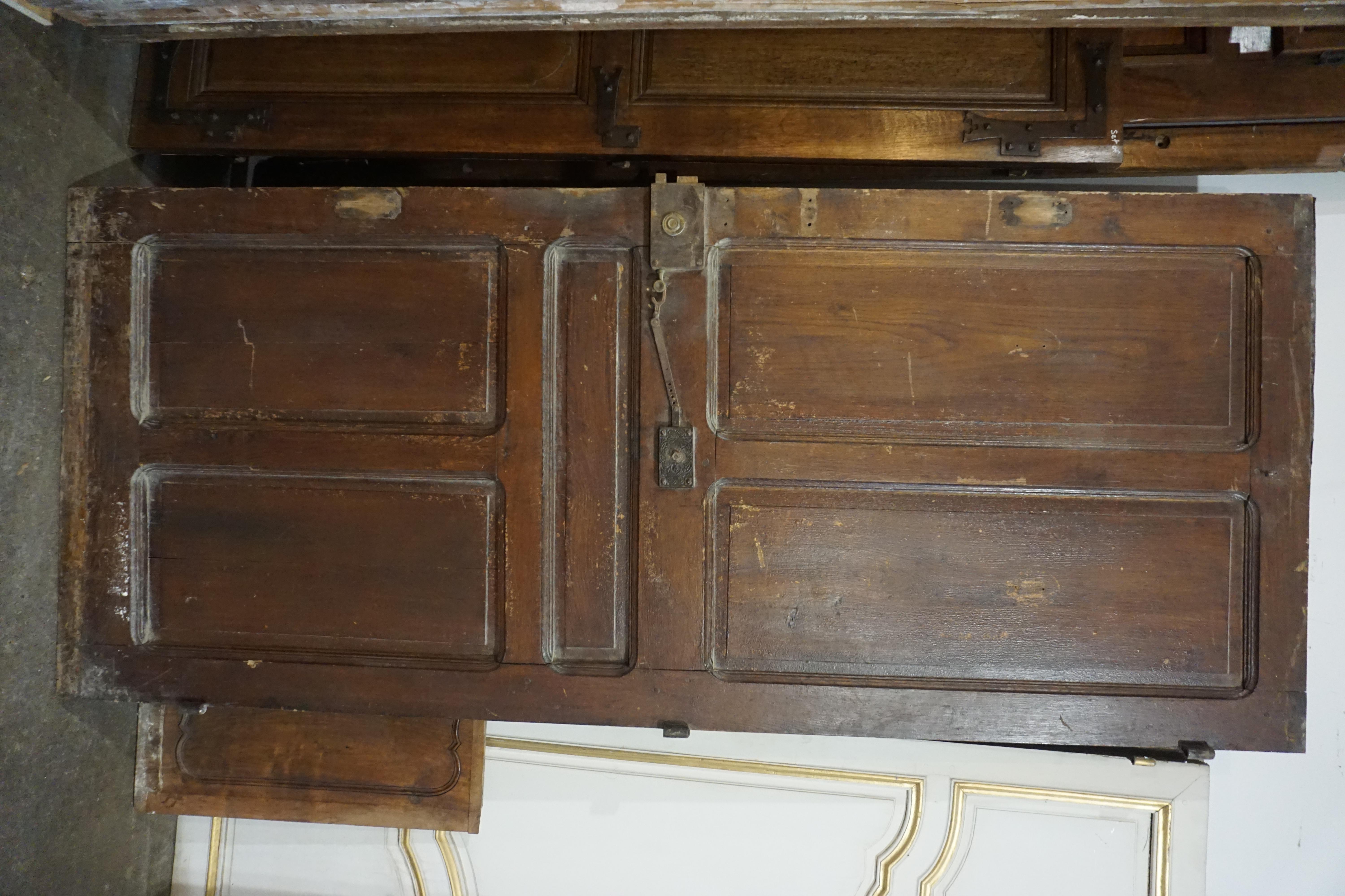 Antique French Door with Central Knob 1
