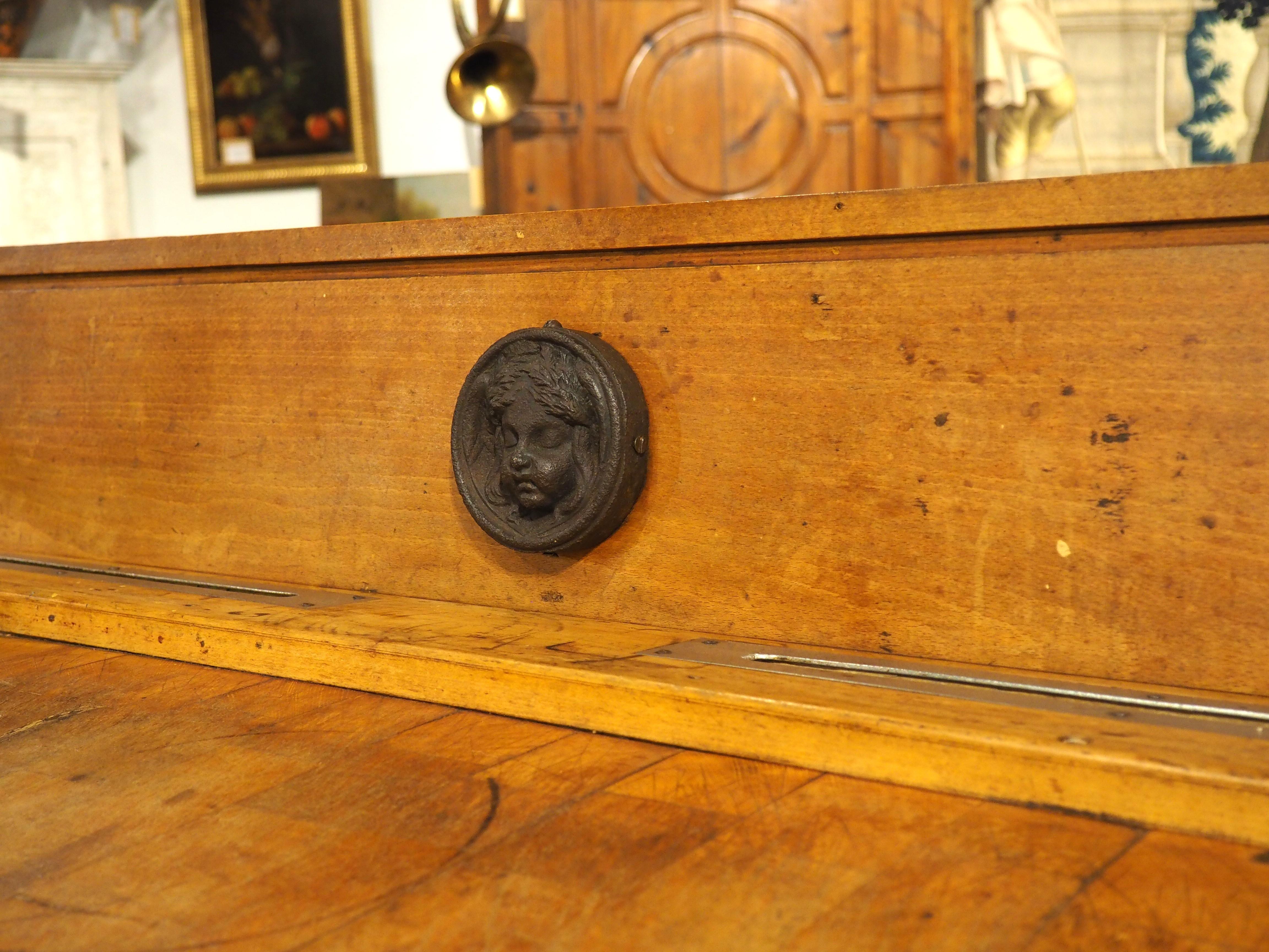 Antique French Mesa Doble de Bloque de Carnicero con Monturas de Hierro, Circa 1920s en venta 2