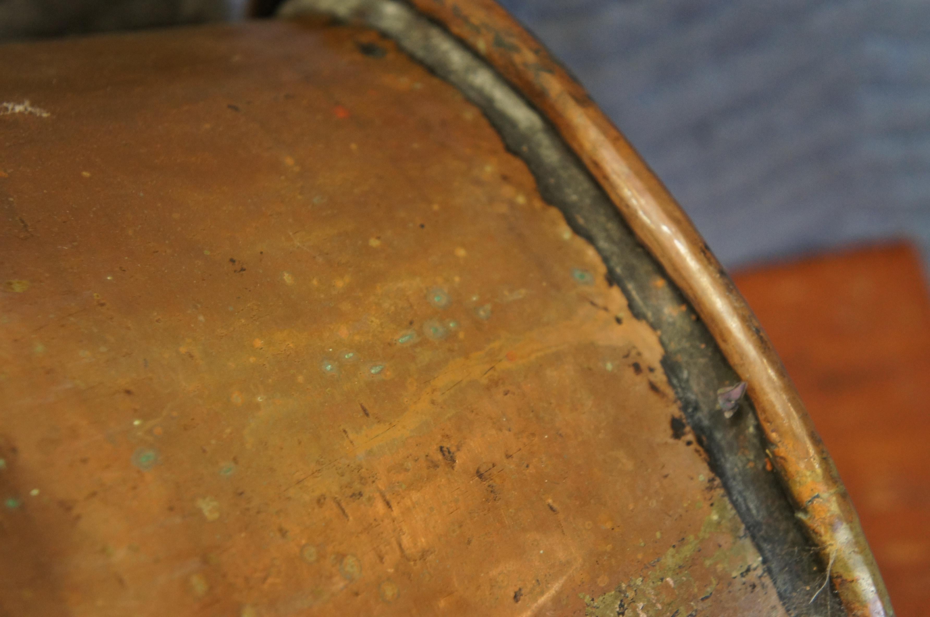 Ancienne bouilloire à chaudron en cuivre à queue d'aronde, poignées en fer 14 po. en vente 6