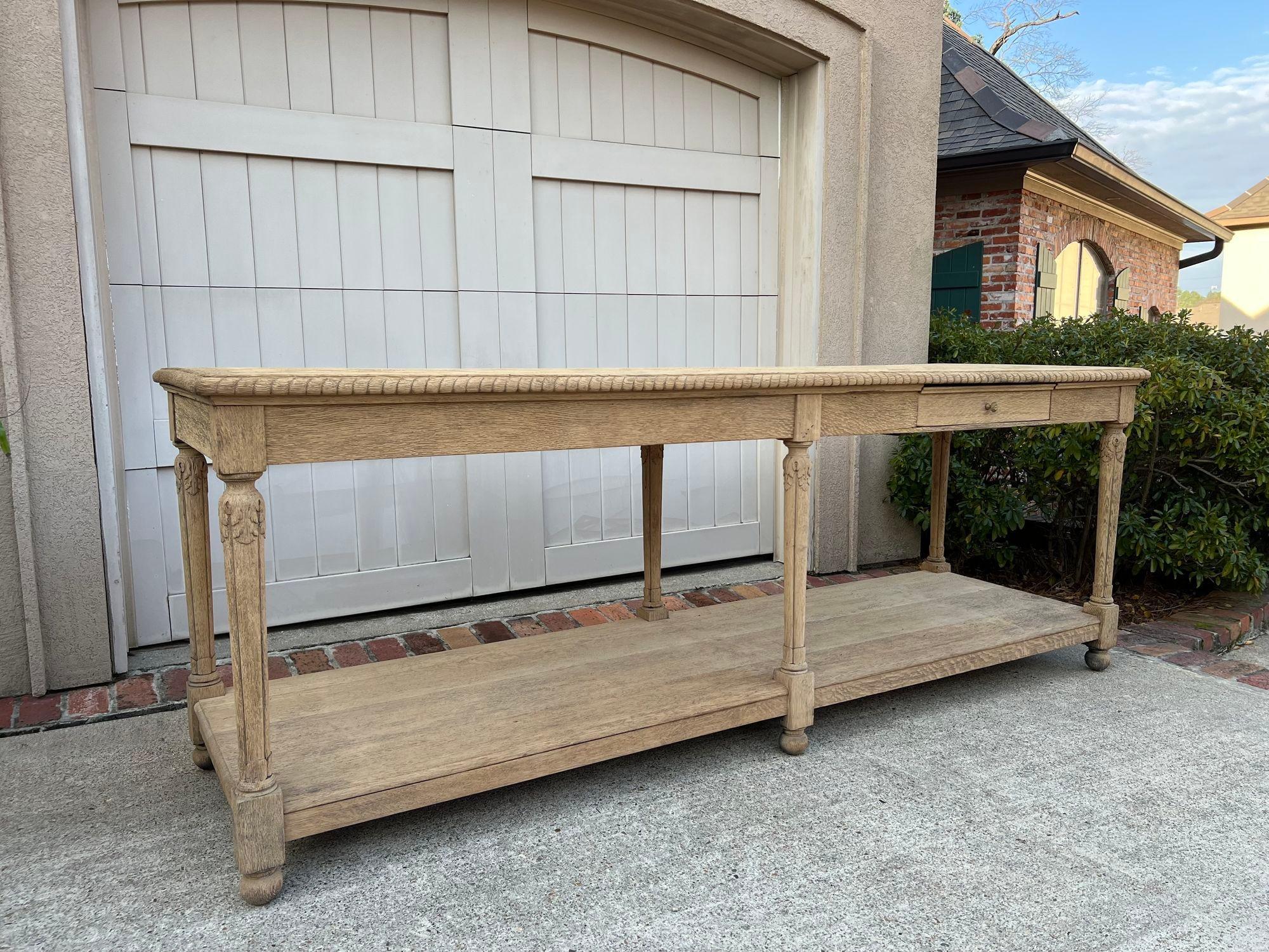 Antique French Drapers Table Bleached Oak Large Kitchen Island Console c1890.

Direct from France, (after a diligent and lengthy search), we are thrilled to offer this highly sought after antique French drapers table!
Over 8 ft. in length, the table