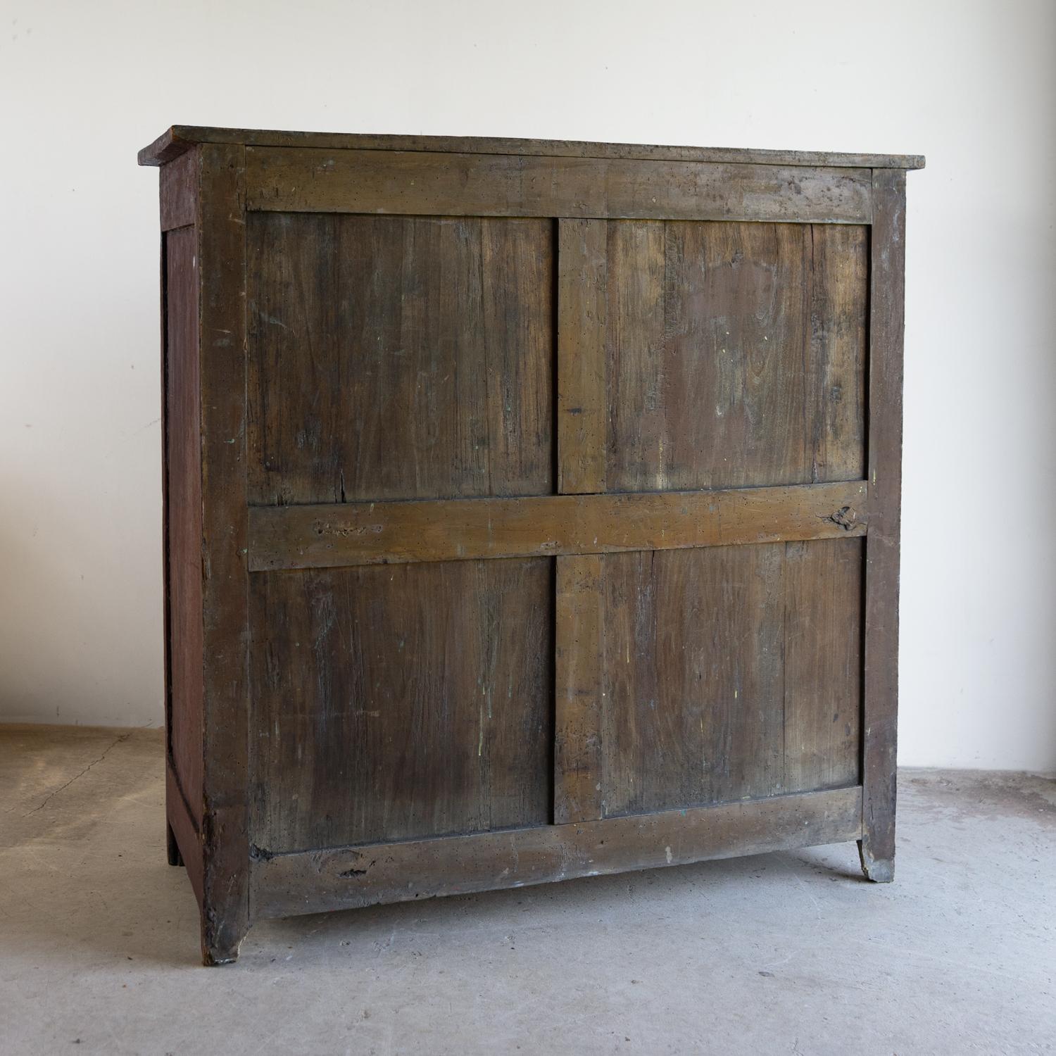 Antique French, mobile buffet in noce dipinto di rosso mattone scuro, XIX secolo in vendita 6