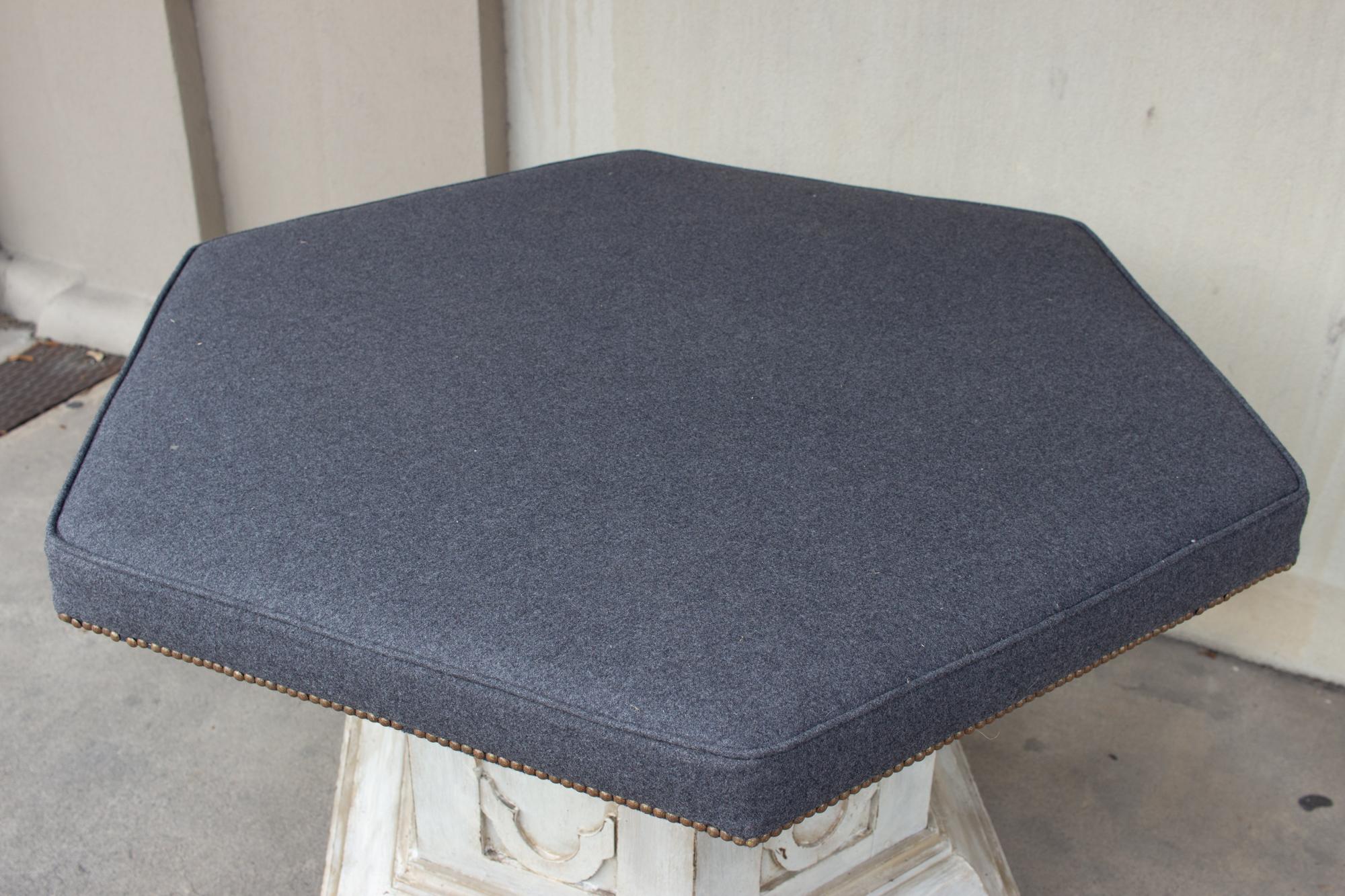 Antique French Ecclesial Hexagonal-Shaped Ottoman with Gray Wool Upholstery For Sale 2