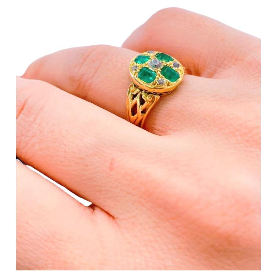 Art Nouveau Antique French Anello in oro con smeraldo e diamante in vendita
