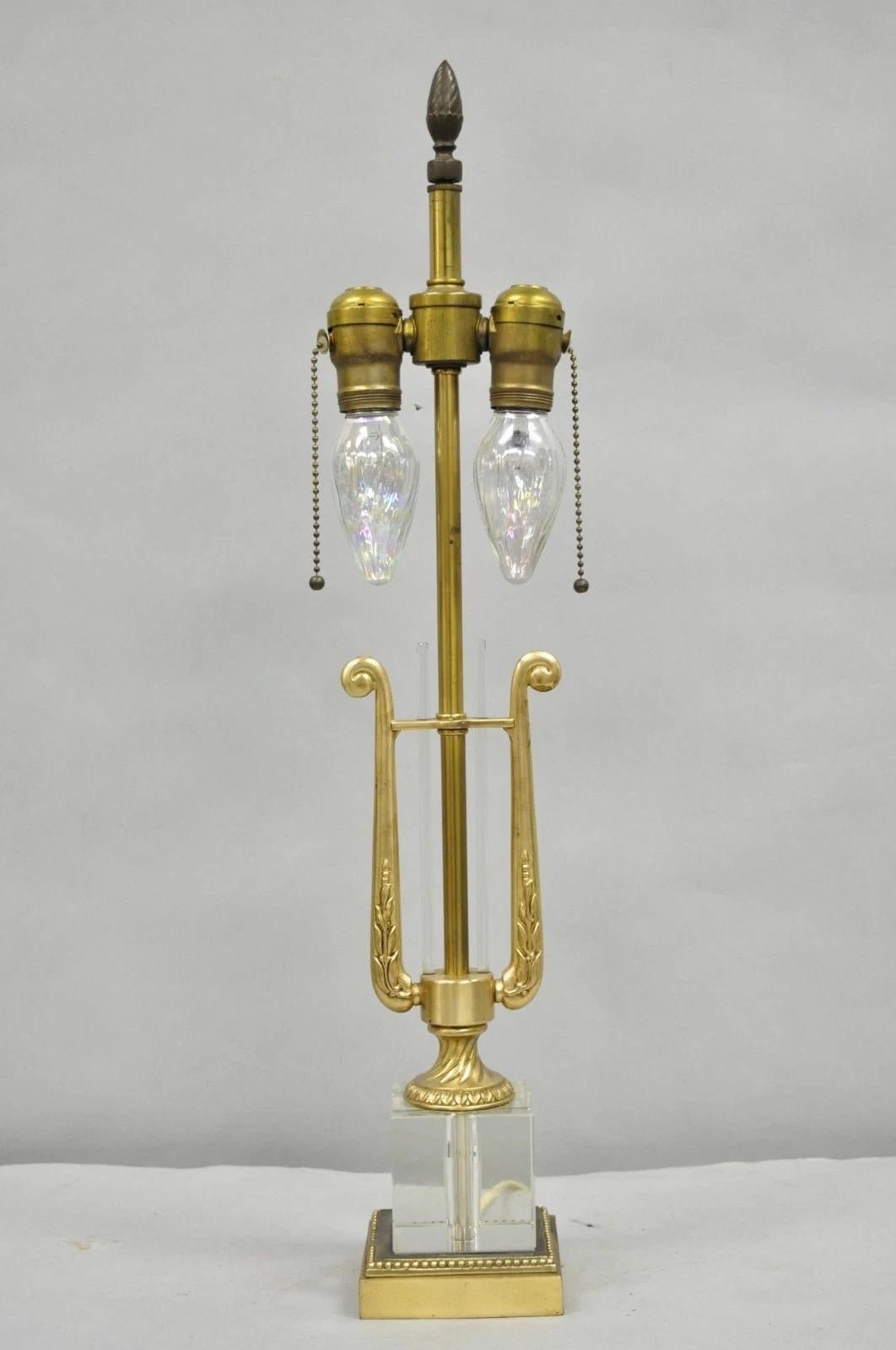 Antigua Lámpara de Sobremesa Imperio Francés de Latón y Cristal Arpa Lira Clásica Pequeña en venta 4