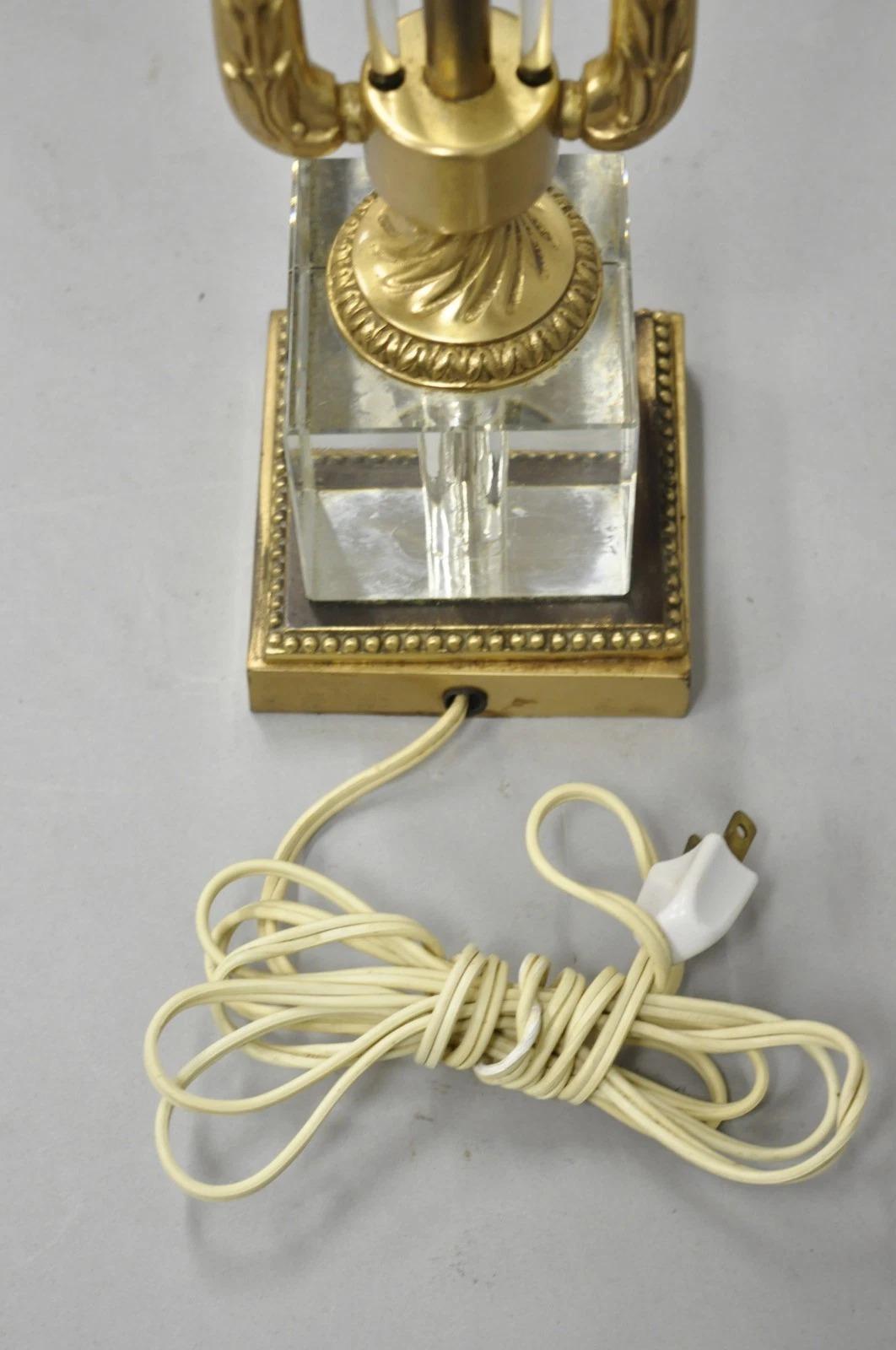 Antigua Lámpara de Sobremesa Imperio Francés de Latón y Cristal Arpa Lira Clásica Pequeña en venta 3