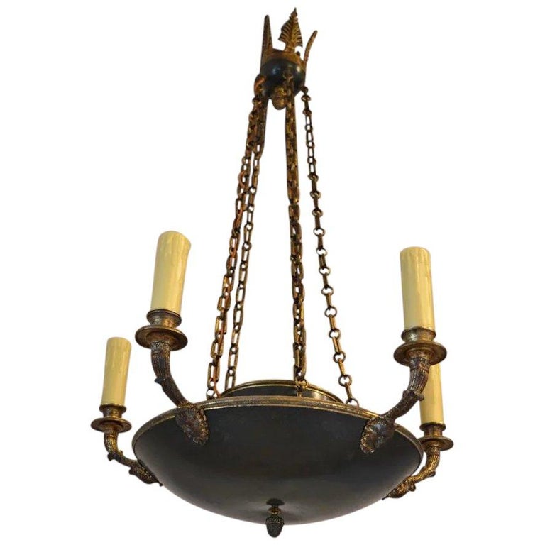 Antique French Empire Chandelier In Patinated Bronze, 19th Century Antique French Empire Chandelier in Patinated Bronze, 19th Century For Sale - Antique French Empire Chandelier In Patinated Bronze, 19th Century