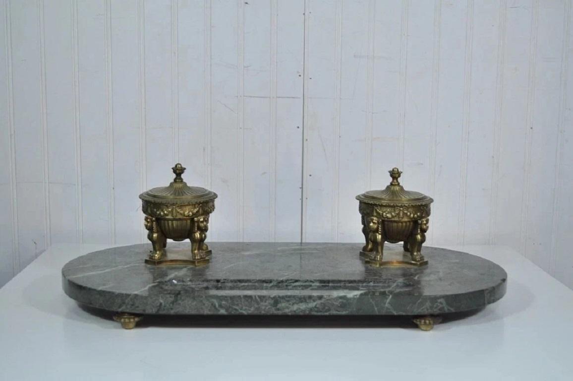 Inconnu Antique French Empire Figural Bronze Sphinx Green Marble Desk Top Double Inkwell en vente