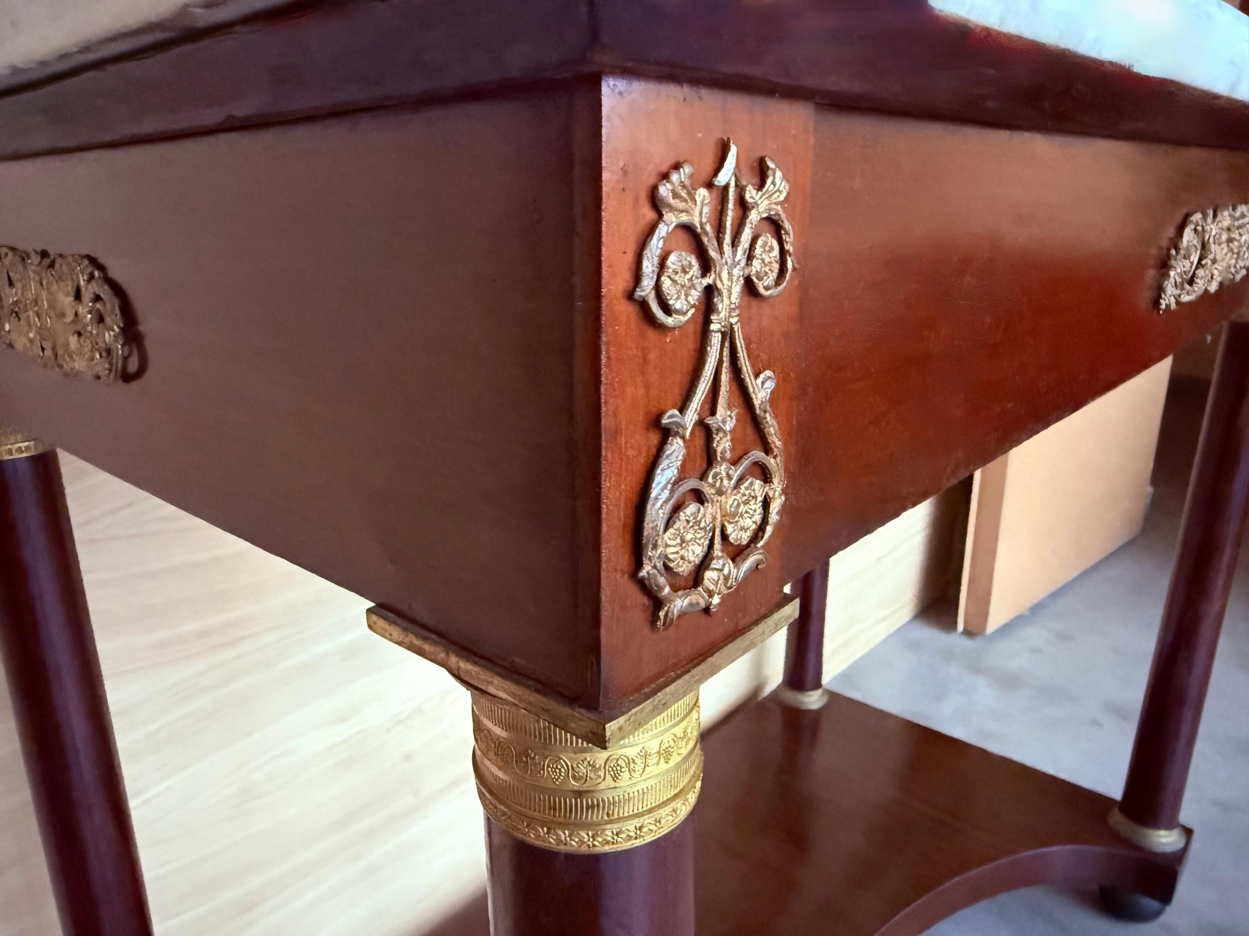 Ancienne table console Empire française en bois fruitier avec tiroir, début du 20ème siècle en vente 1