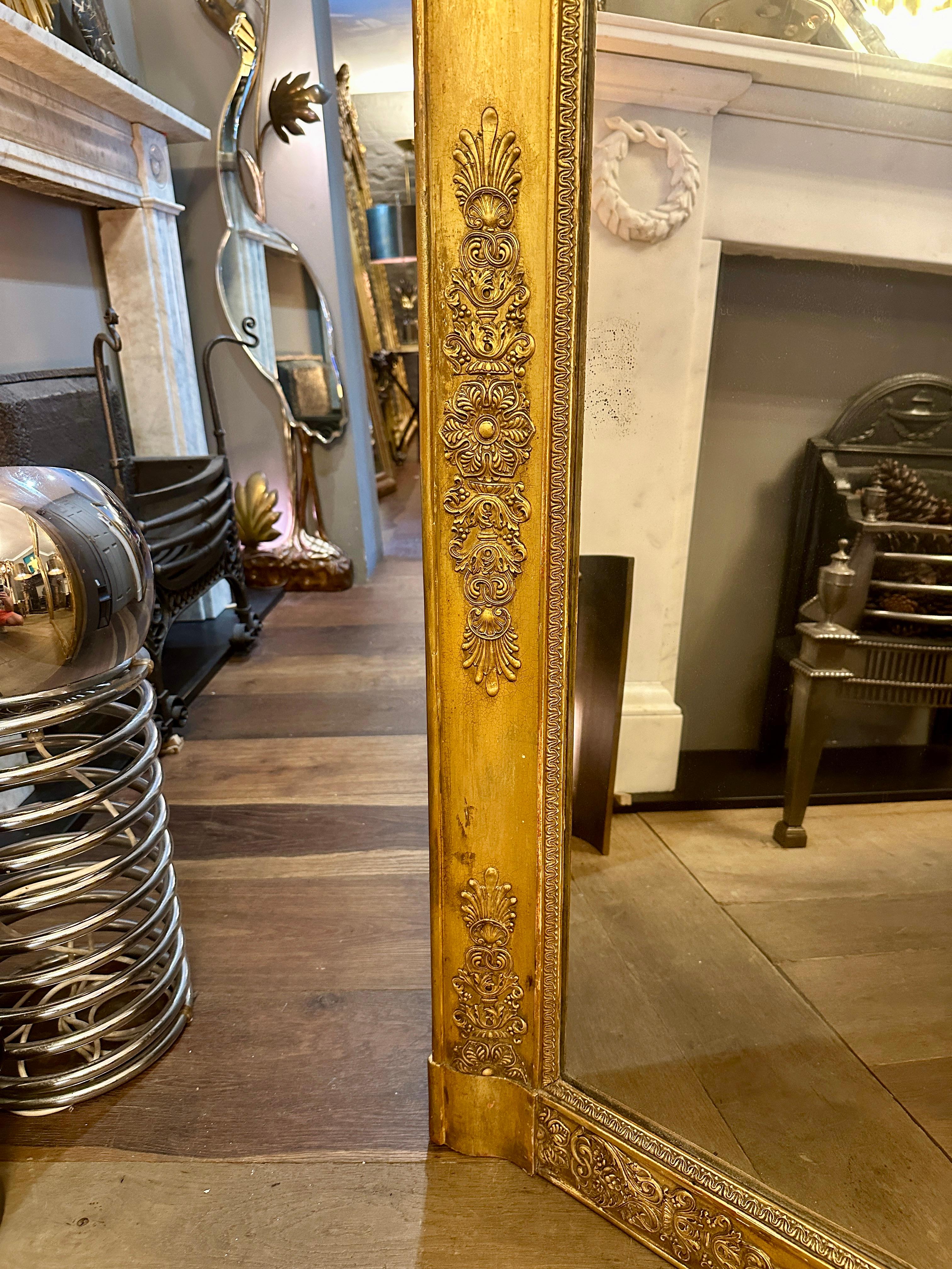 Sobremantel dorado Antique French Empire  Espejo en venta 1