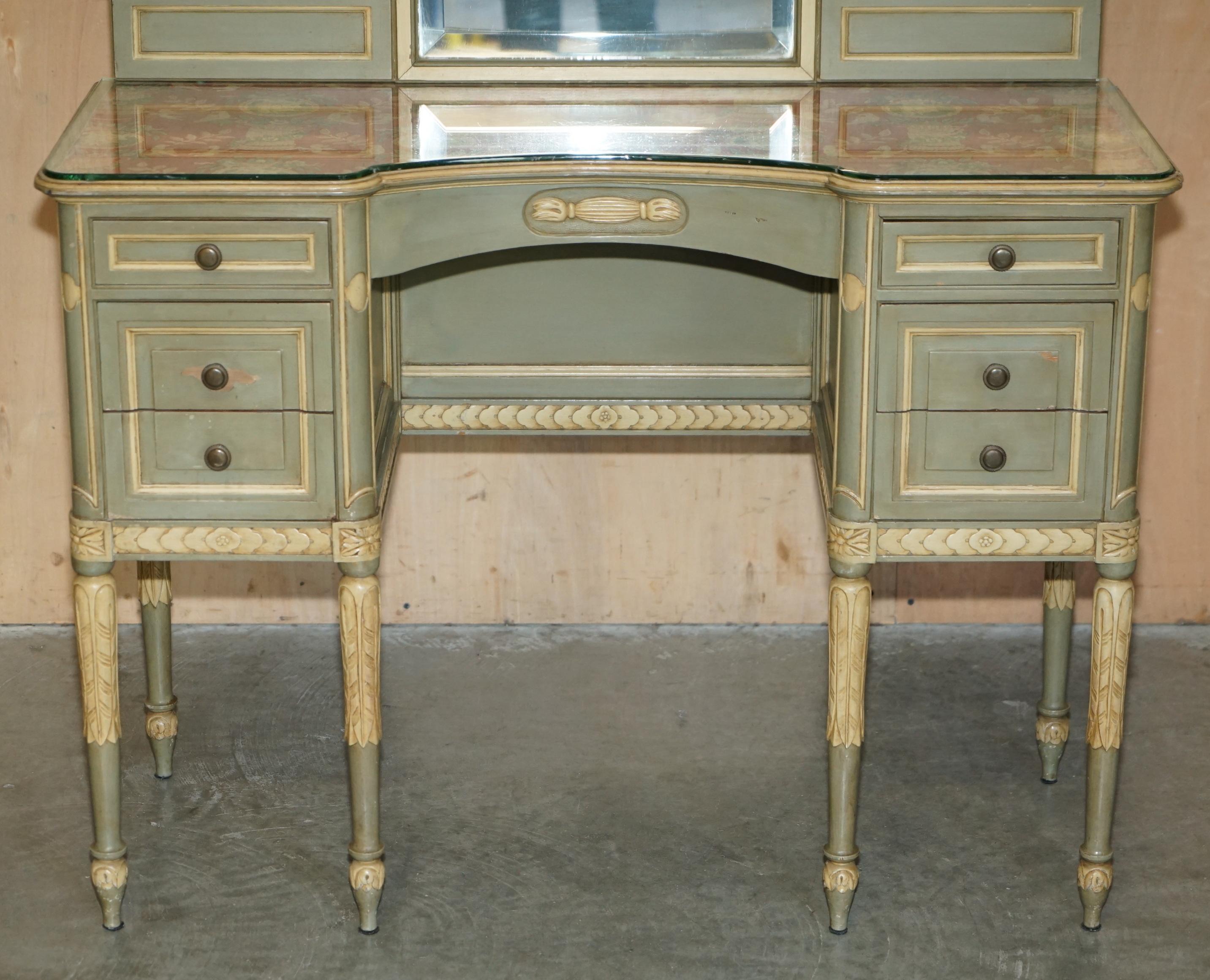 Louis XIII ANTIQUE FRENCH EMPIRE HAND PAINTED 19TH CENTURY DRESSING TABLE + TRi FOLD MIRROR For Sale