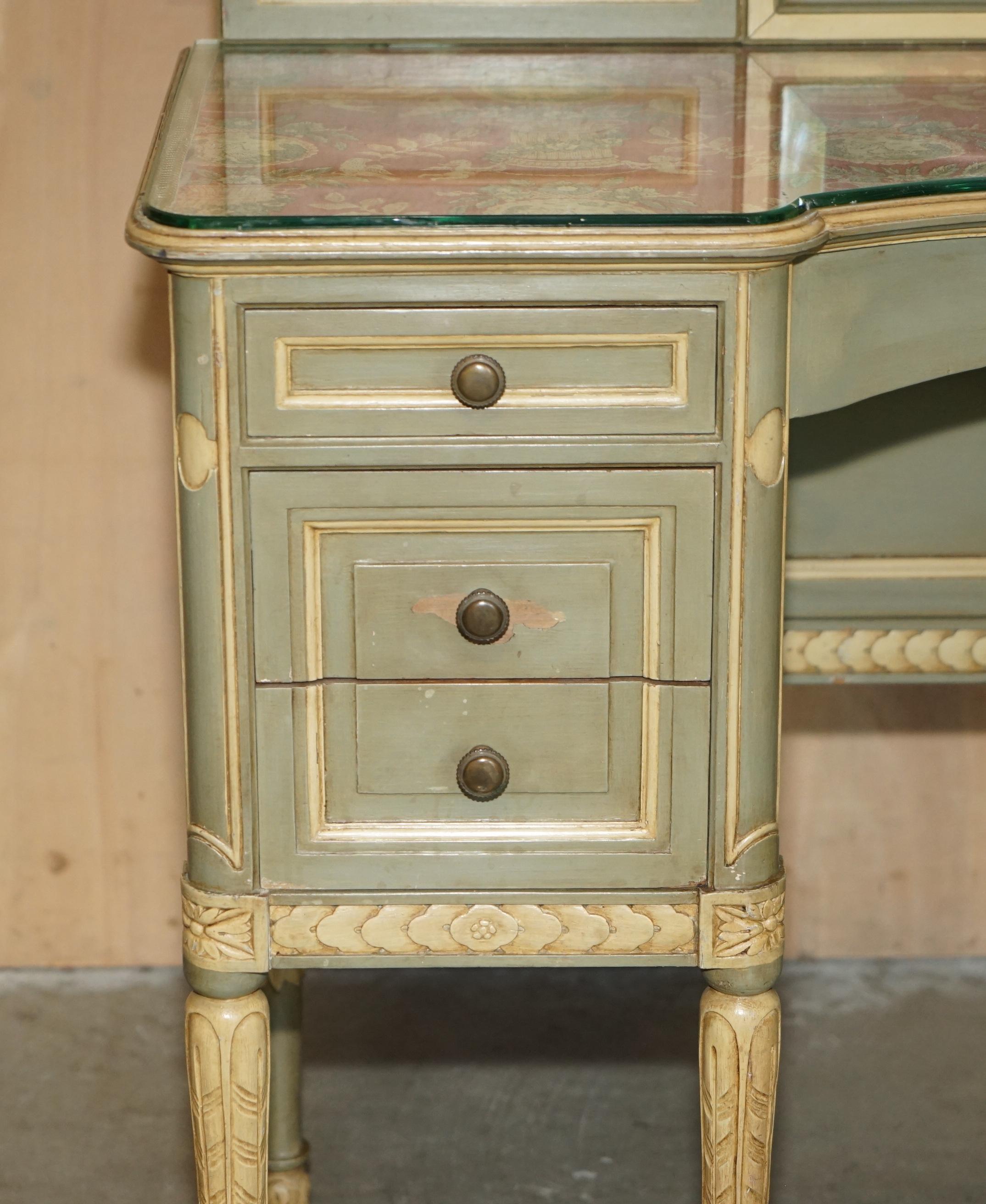 Hand-Crafted ANTIQUE FRENCH EMPIRE HAND PAINTED 19TH CENTURY DRESSING TABLE + TRi FOLD MIRROR For Sale