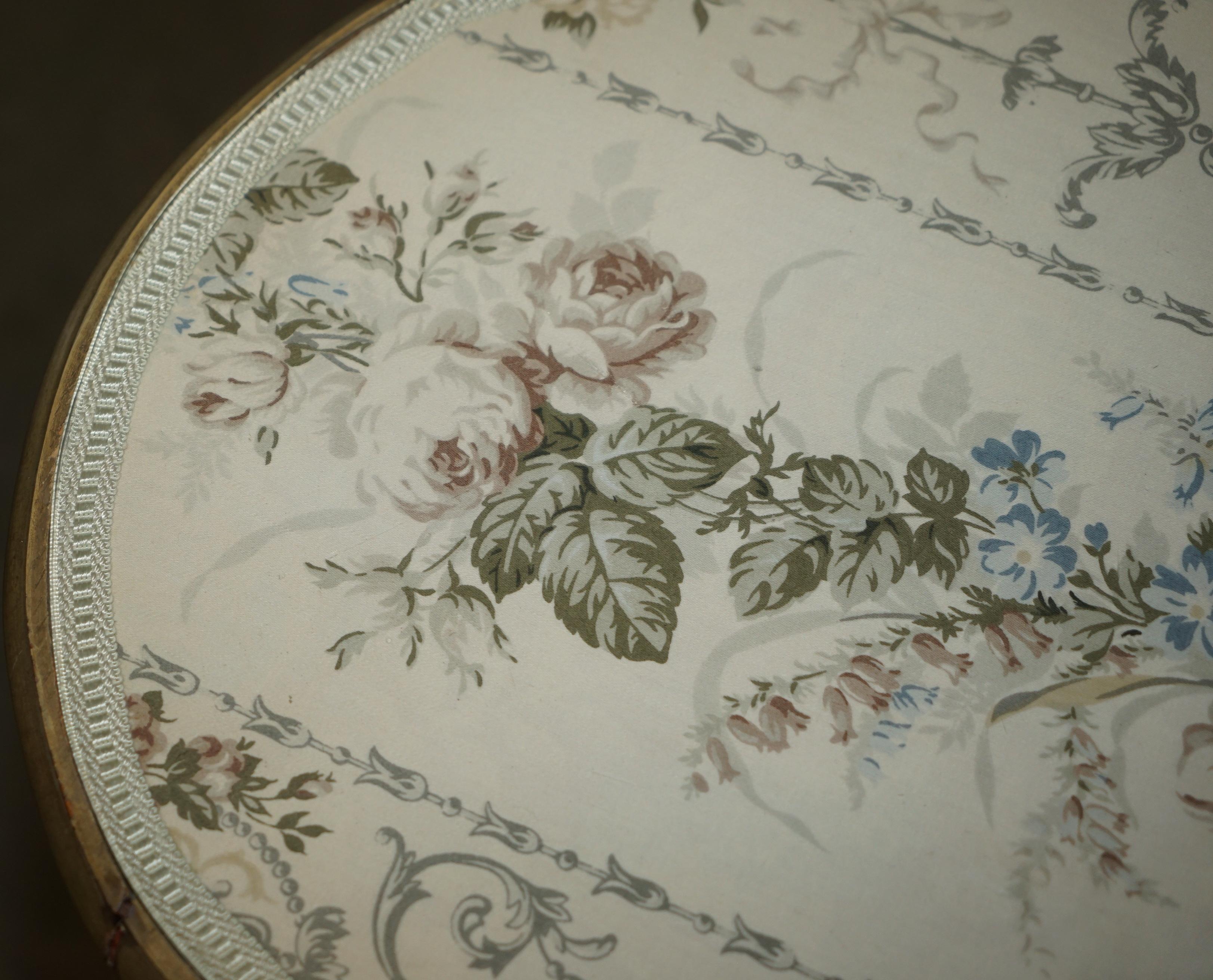 ANTIQUE FRENCH EMPIRE HAND PAINTED 19TH CENTURY OCCASIONAL DRESSiNG ROOM TABLE For Sale 1