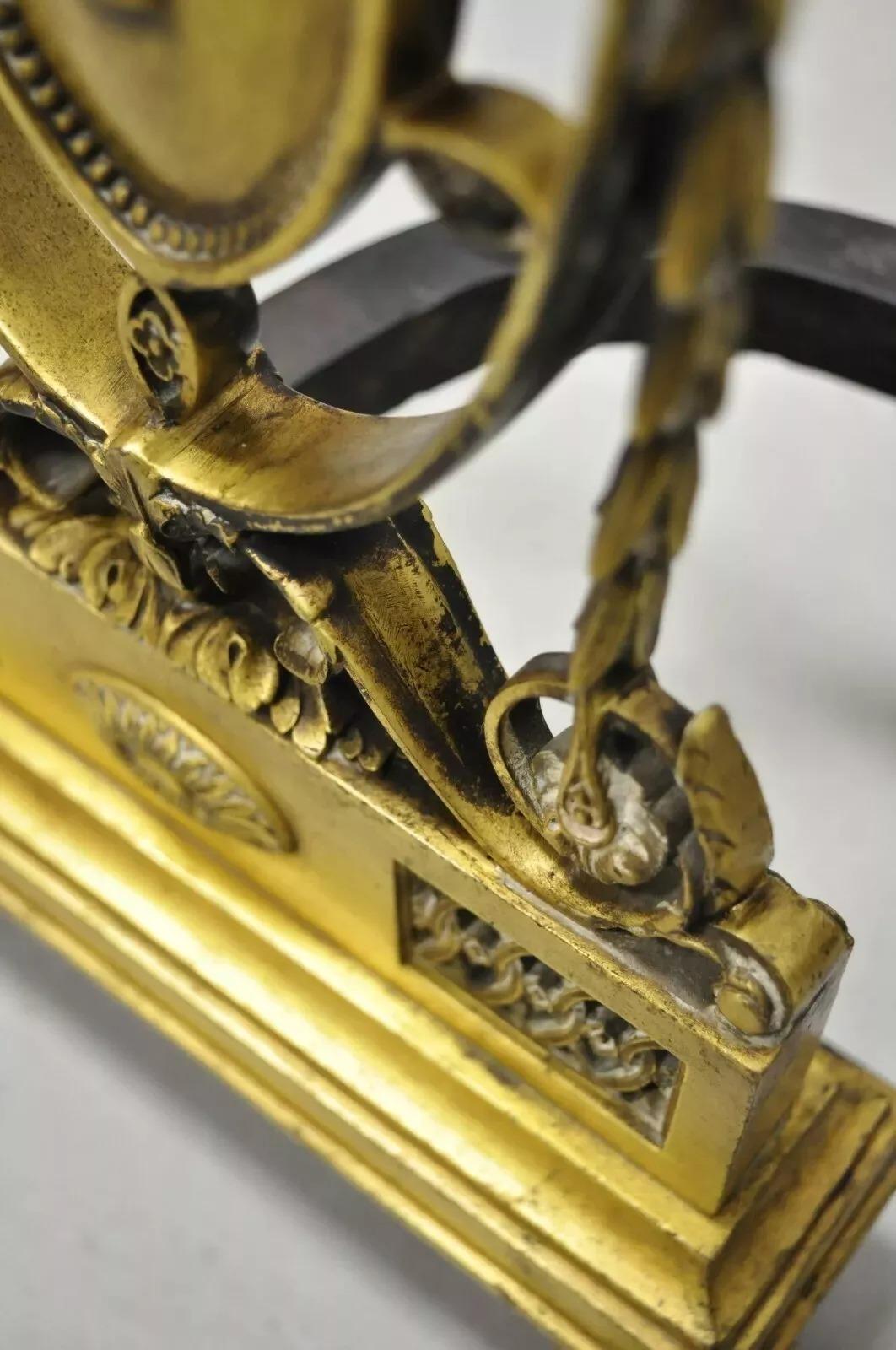 Antike französische Empire-Kamin-Feuerböcke aus Bronze mit Eichel im Louis-XVI.-Stil, Paar im Angebot 1