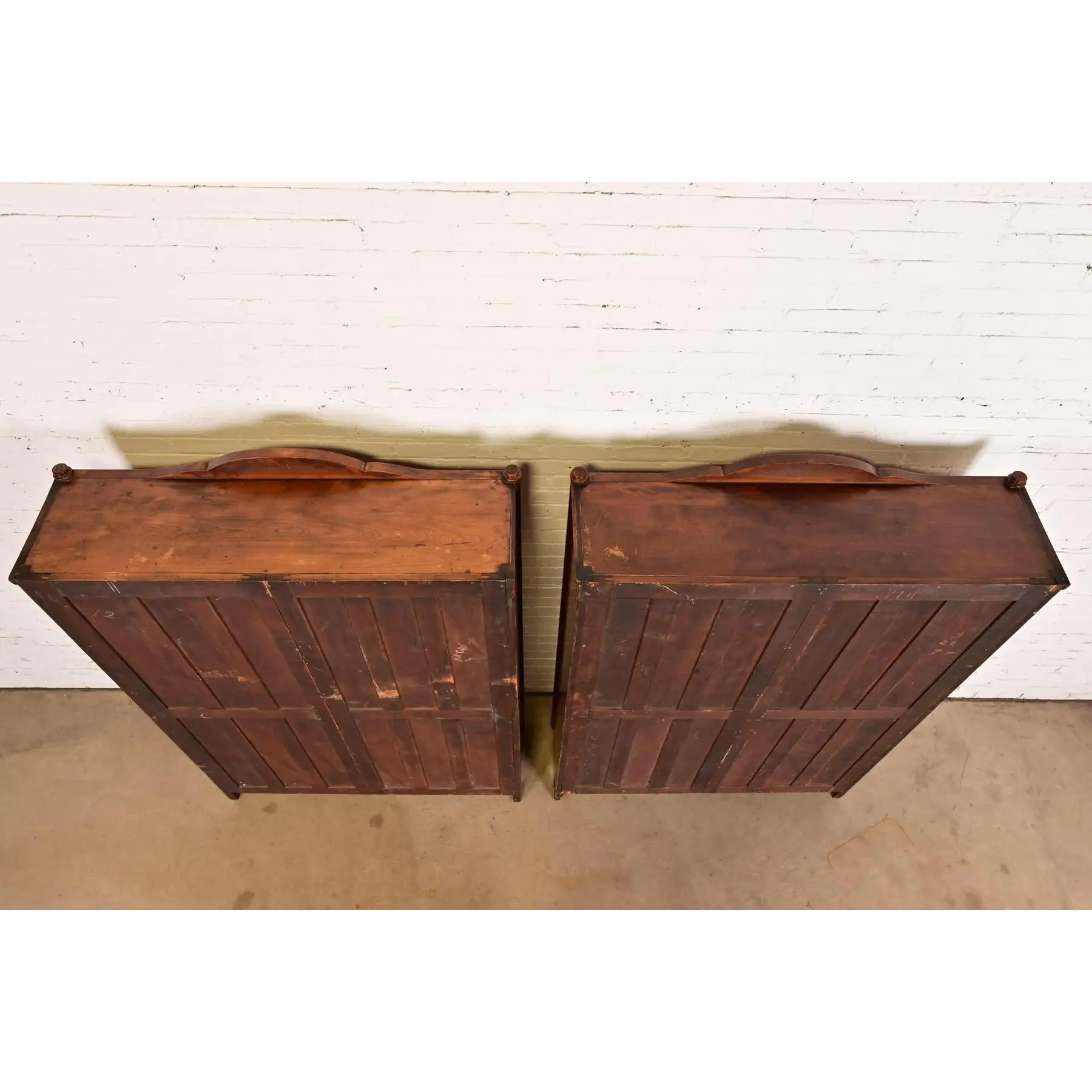 Antique French Impero, librerie doppie in mogano con ormolatura montata, coppia in vendita 5