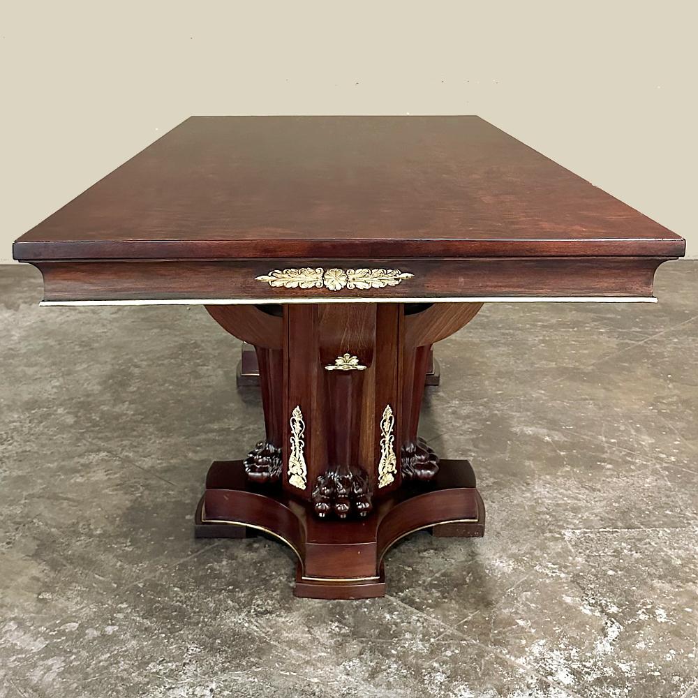 Antique French Empire Caoba Doble Pedestal Comedor ~ Mesa de Conferencia Latón en venta