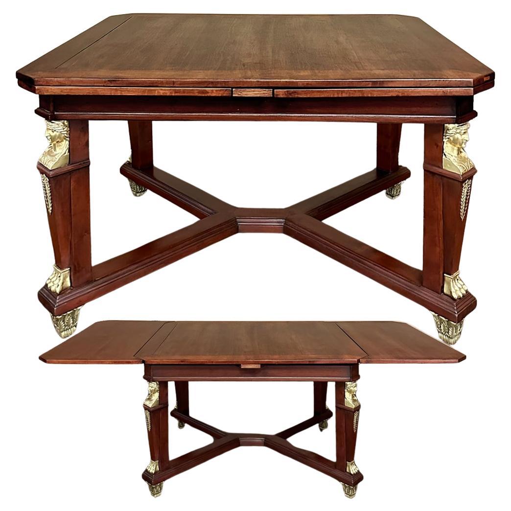 What is a draw leaf dining table?