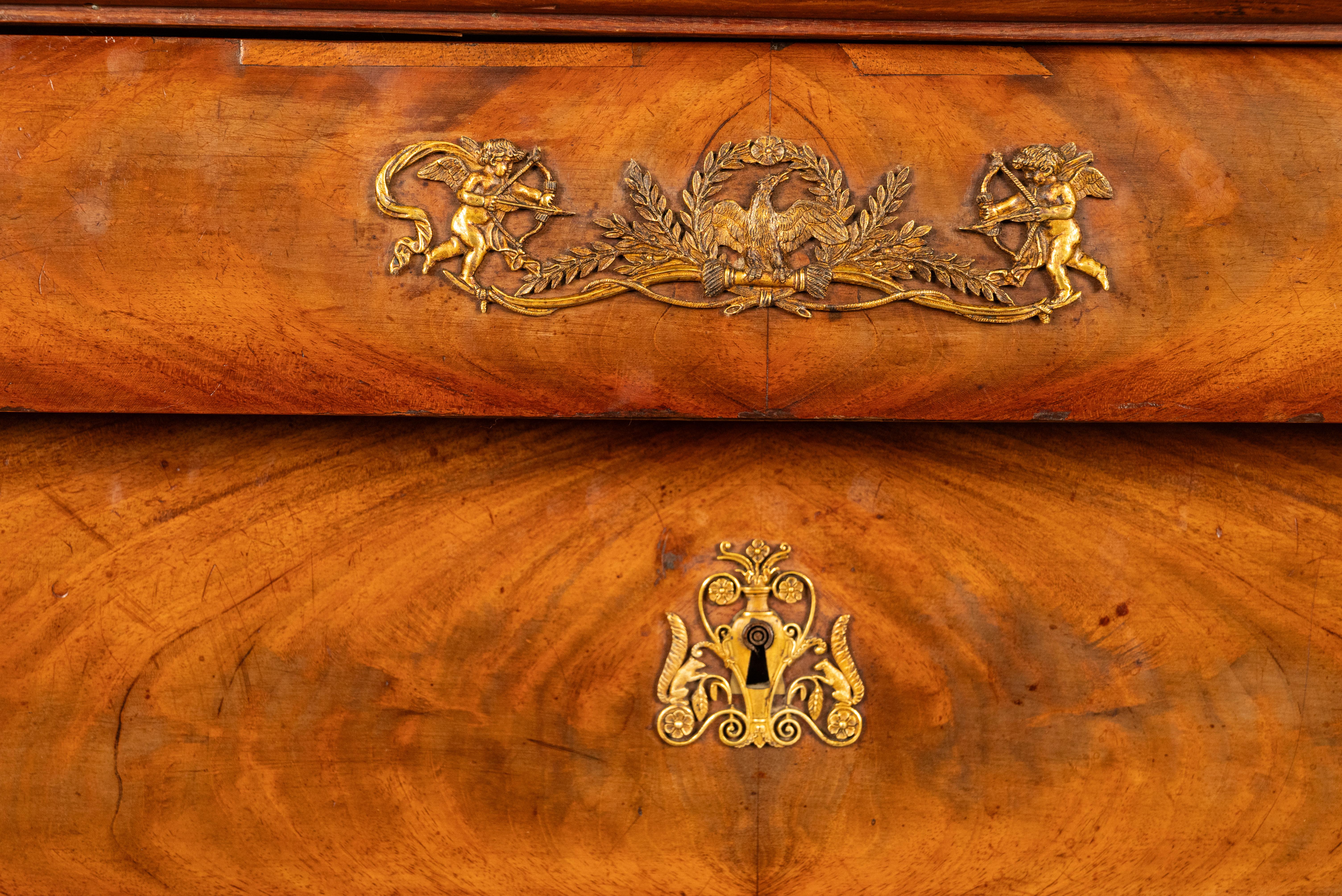 Antique French Empire Mahogany Marble Top Ormolu Commode Chest of Drawers 1810 in vendita 10