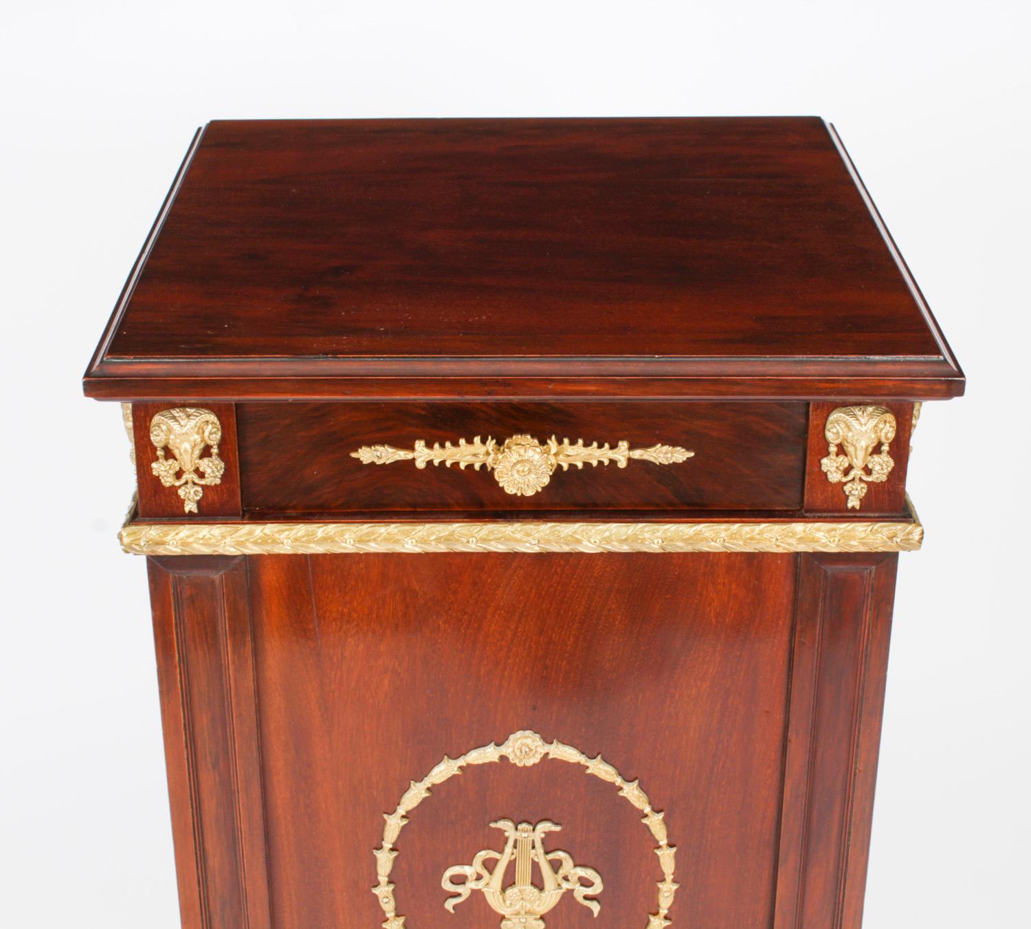 Ormolu Antique French Empire Mahogany Pedestal Bust Stand Cabinet 19th Century For Sale