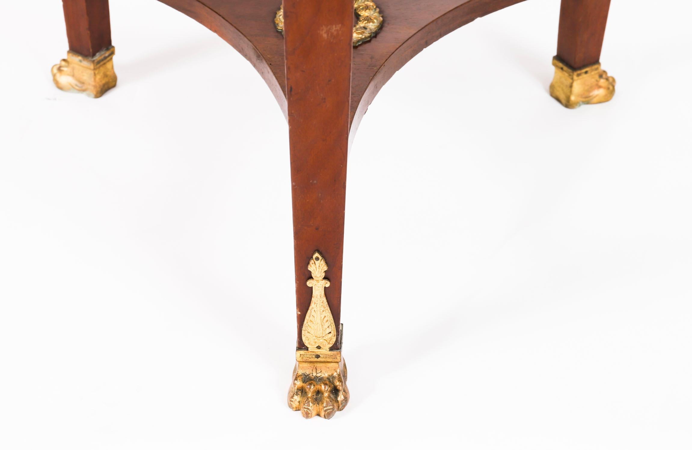 Antique Table d'appoint Empire française en marbre et bronze doré 19ème siècle en vente 9