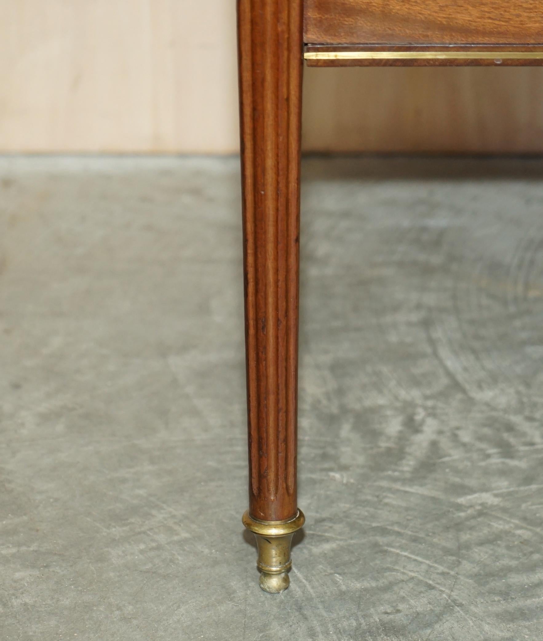Ancienne table de service en bois d'épicéon français,NAPOLEON III, avec accessoires en saillie, de style français en vente 8
