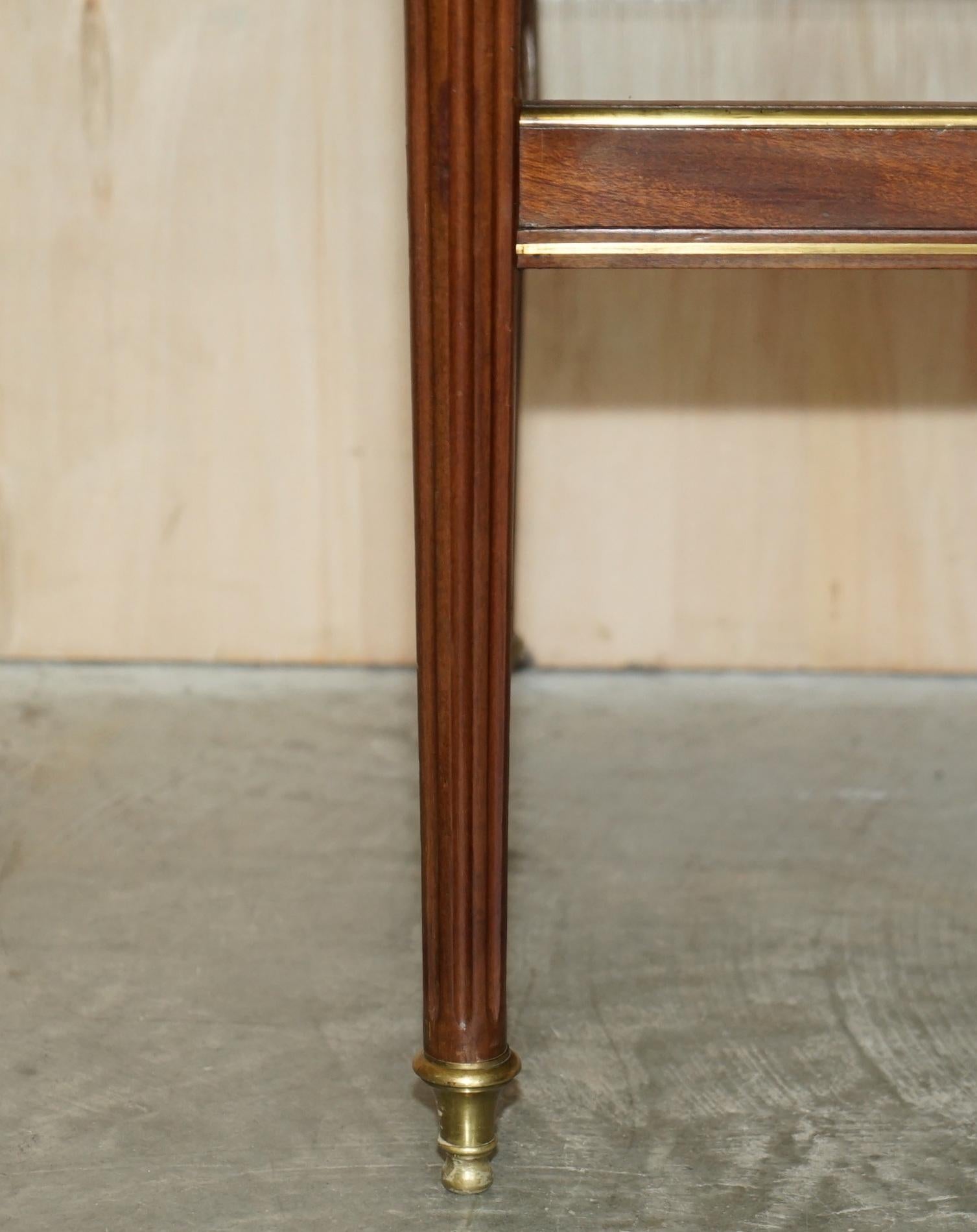 Français Ancienne table de service en bois d'épicéon français,NAPOLEON III, avec accessoires en saillie, de style français en vente