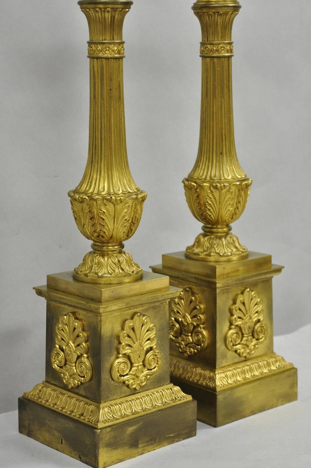 Antique French Empire Neoclassical Bronze Candlestick Column Table Lamps a Pair en vente 1