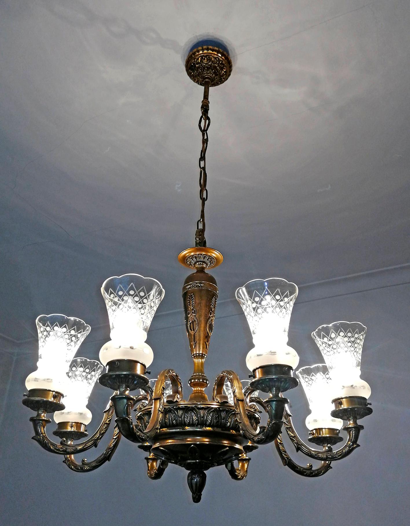 Antique French Empire Neoclassical Gilt Bronze Chandelier, Early 20th Century For Sale 6