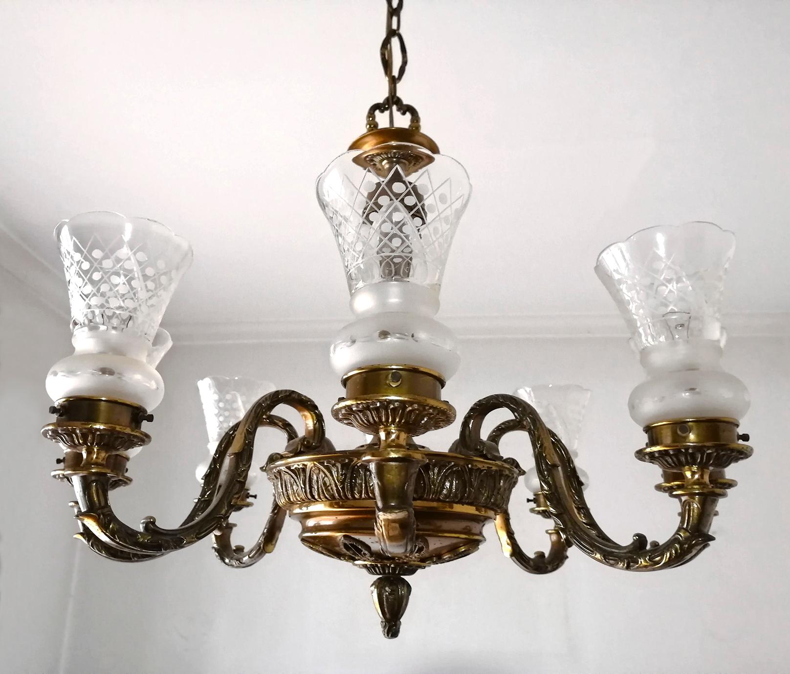 Antique French Empire Neoclassical Gilt Bronze Chandelier, Early 20th Century In Good Condition For Sale In Coimbra, PT