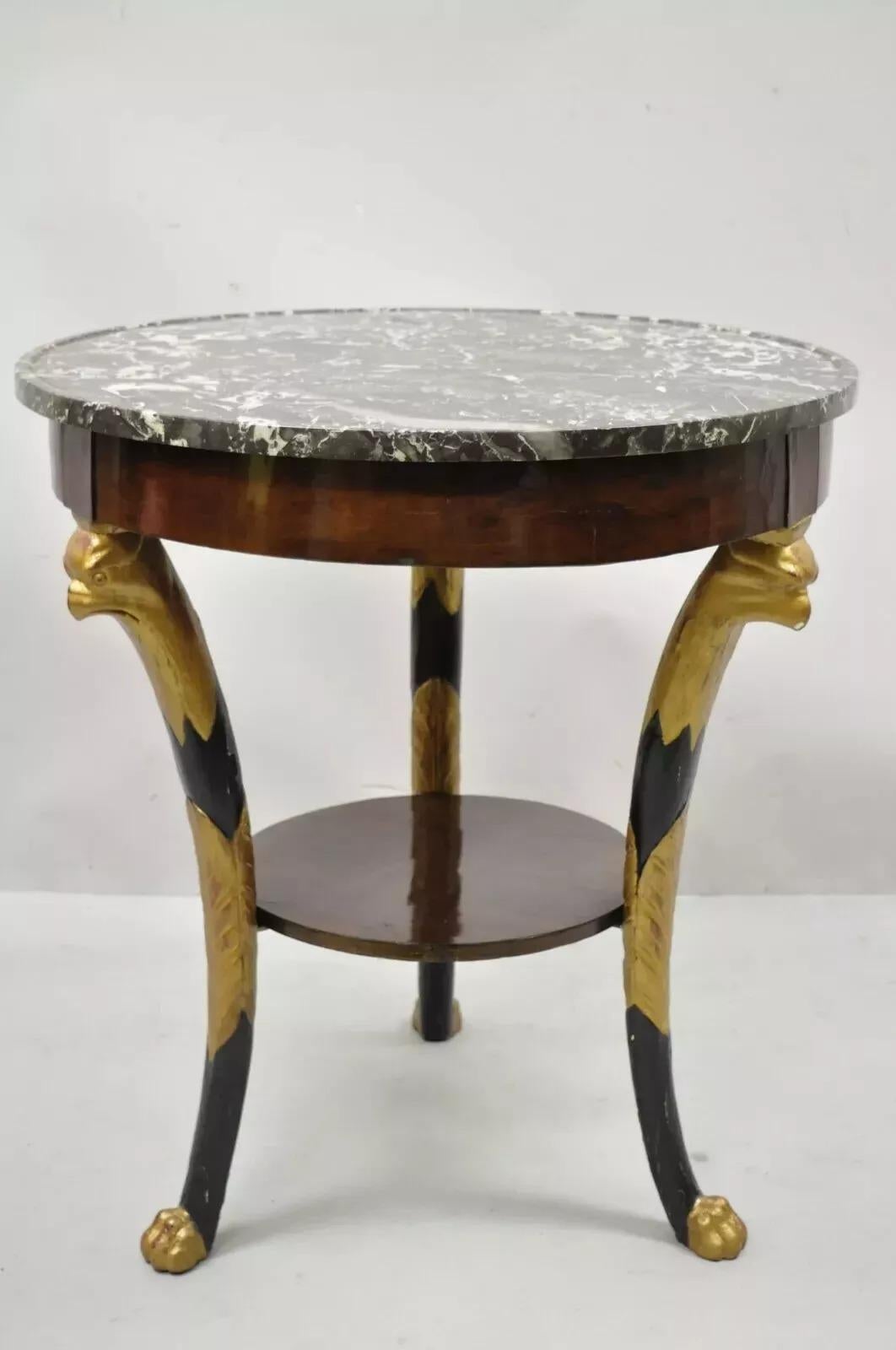 Ancienne table centrale néoclassique de style Empire français à plateau rond en marbre sculpté d'aigle en vente 6