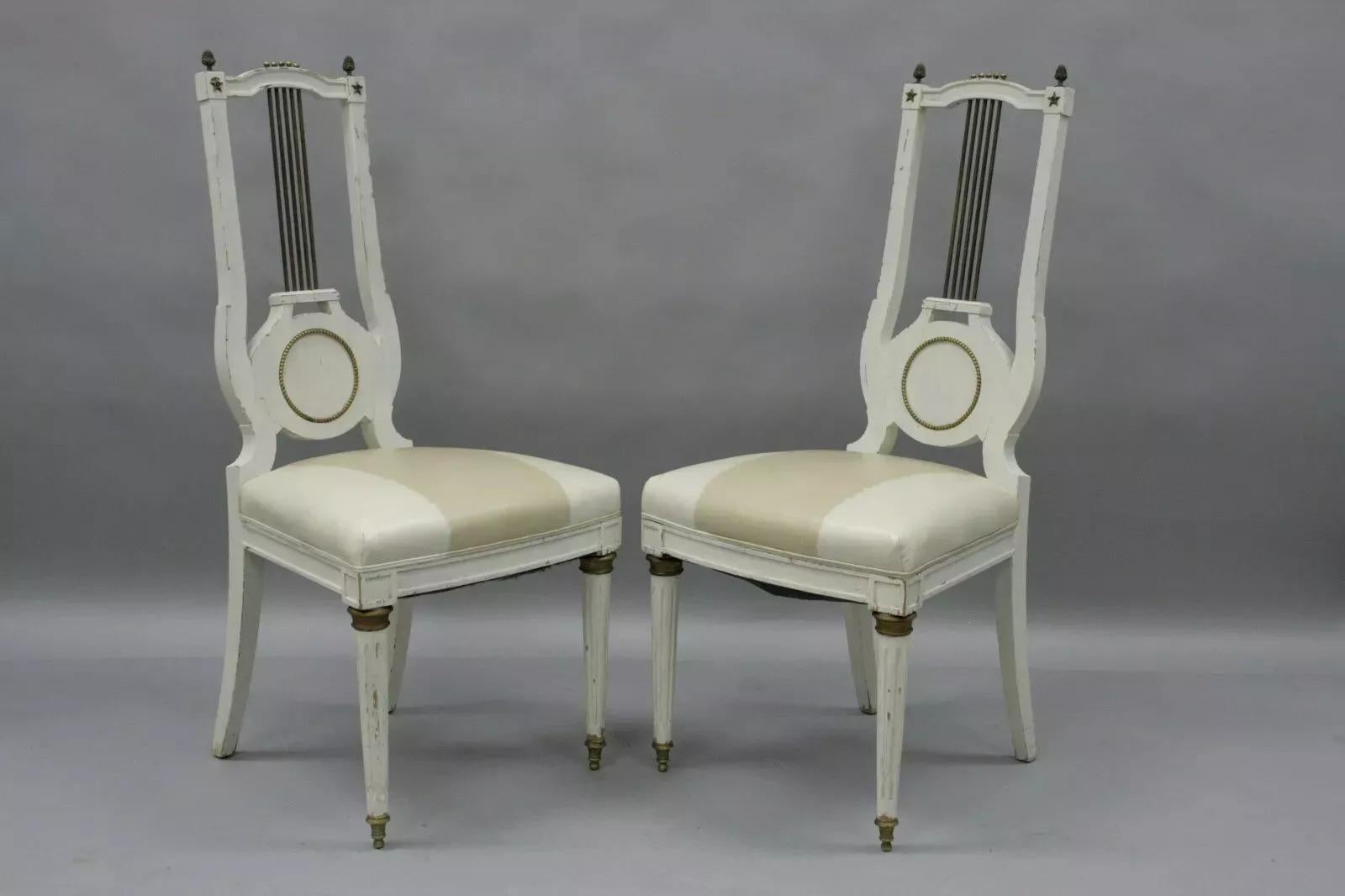 Antike französische Empire-Beistellstühle im neoklassischen Empire-Stil aus Messing mit Harfe und Leier, Paar im Angebot 6